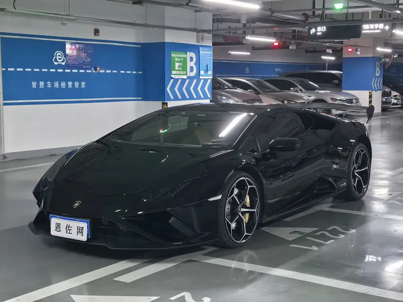 Lamborghini Huracán  из Китая