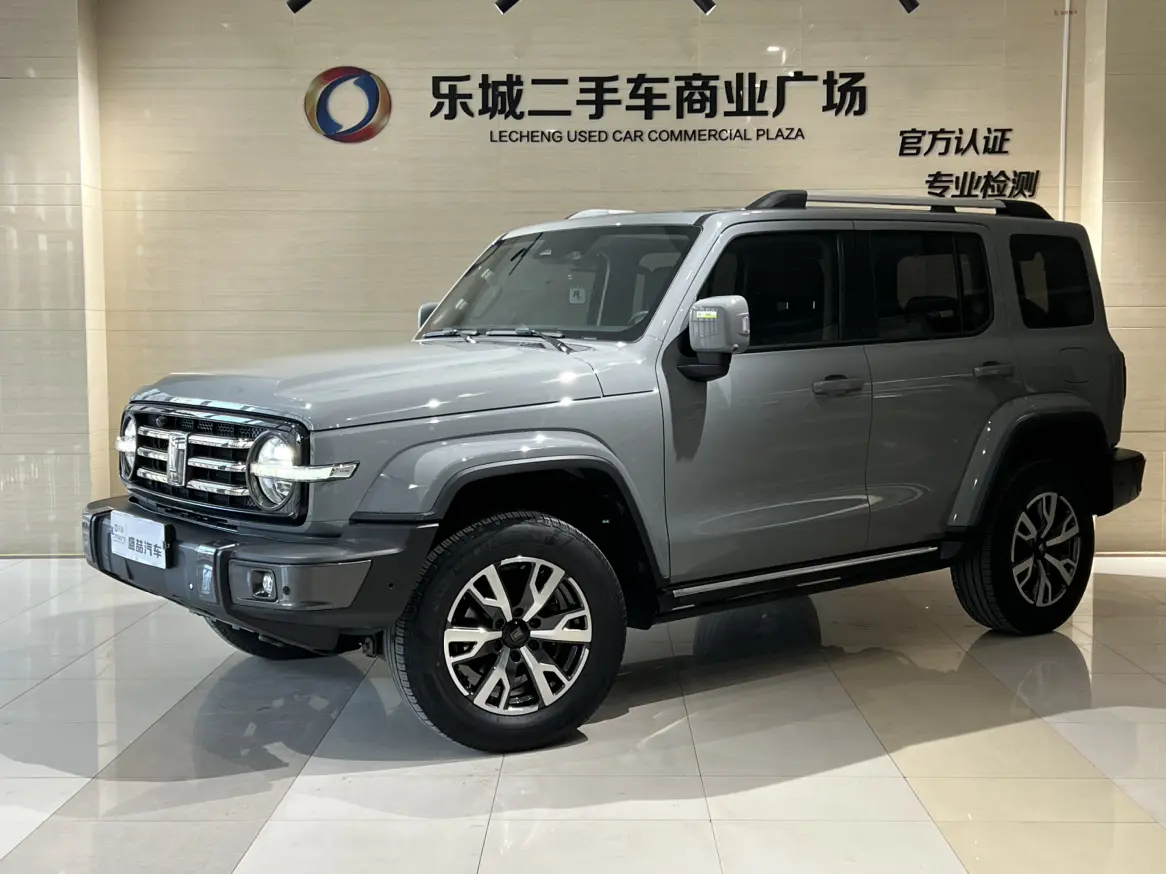 Tank 300  из Китая