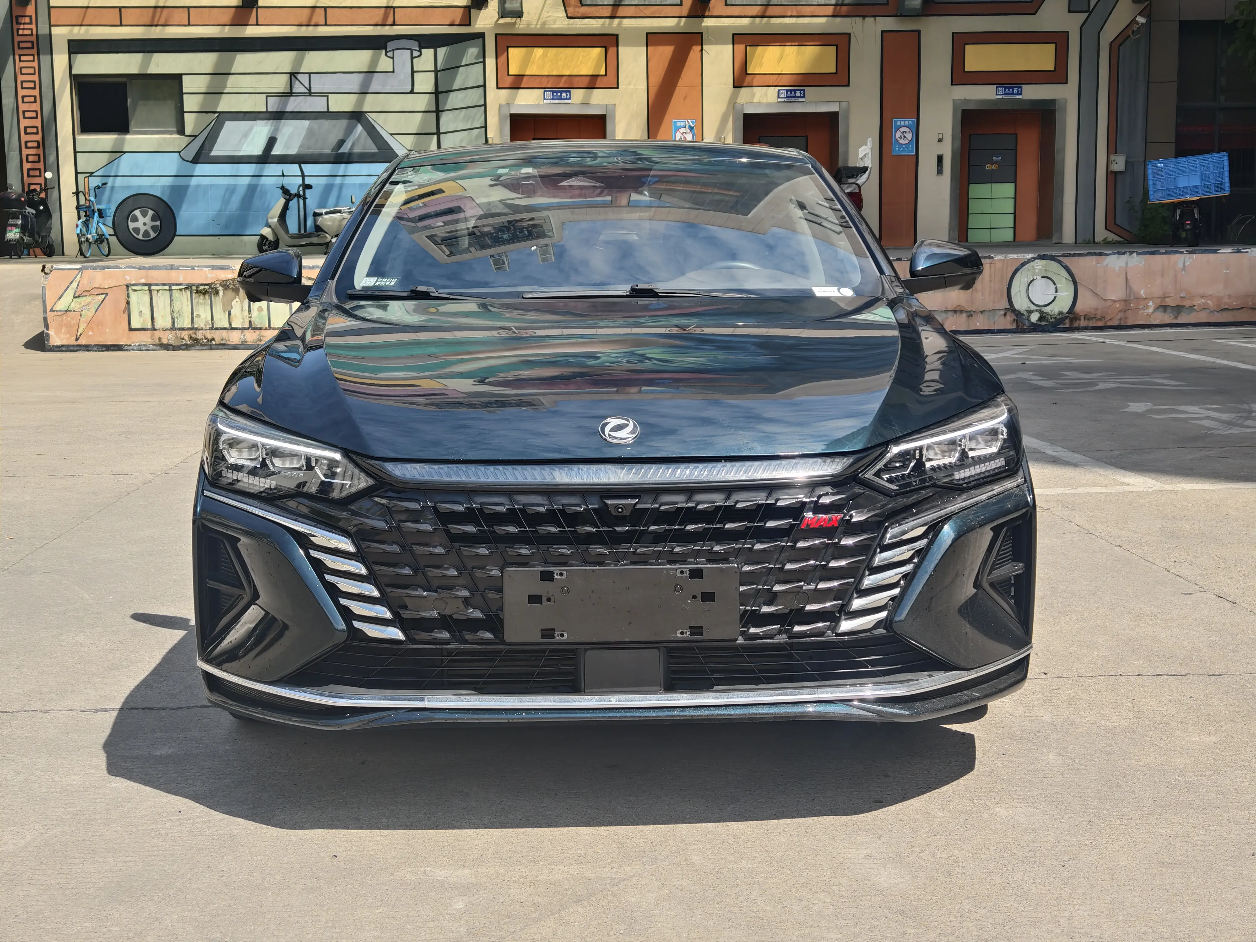 Dongfeng Yixuan MAX  из Китая