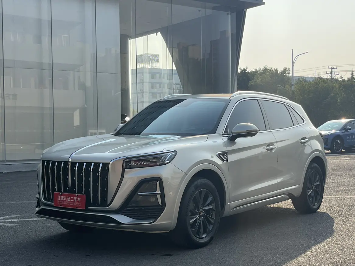 Hongqi HS5  из Китая