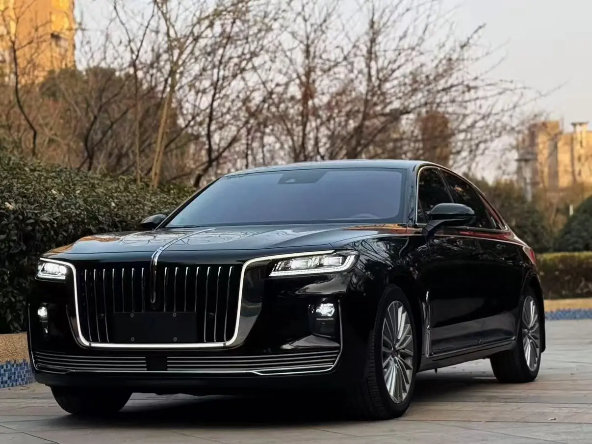 Hongqi H9  из Китая