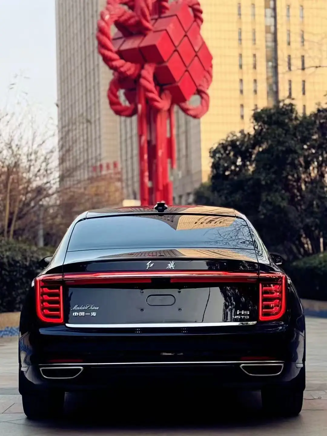 Hongqi H9  из Китая