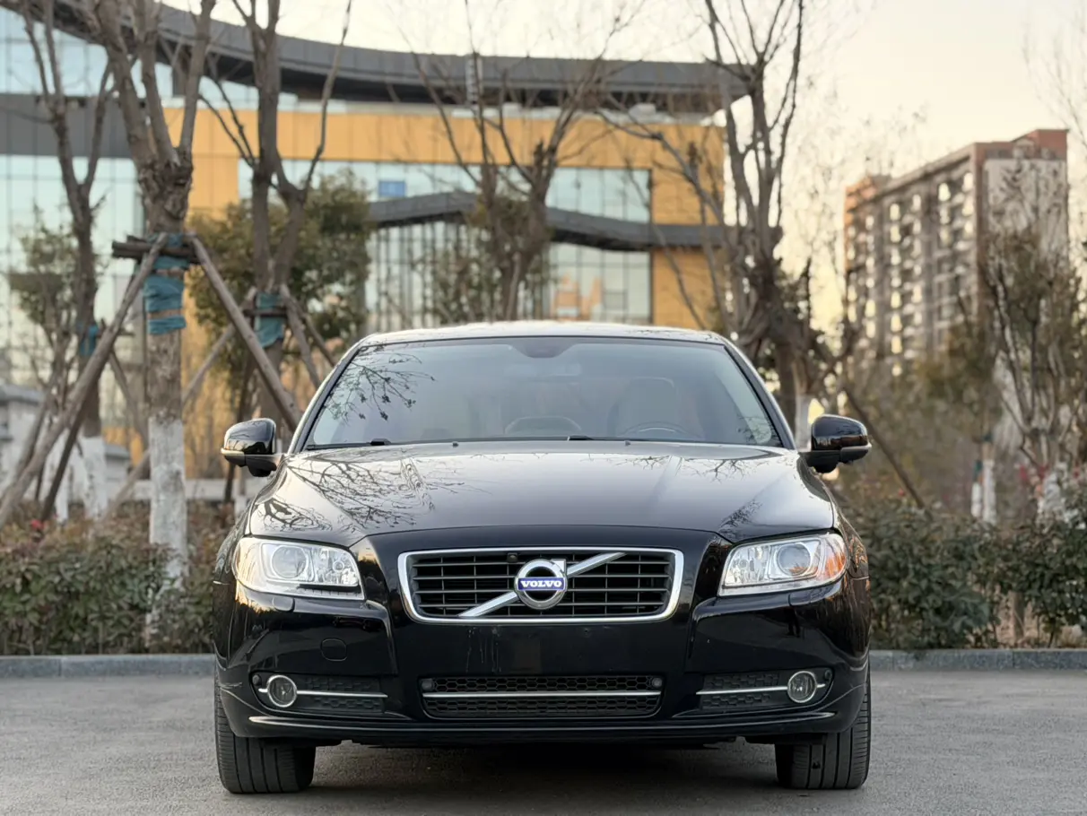 Volvo S80L  из Китая
