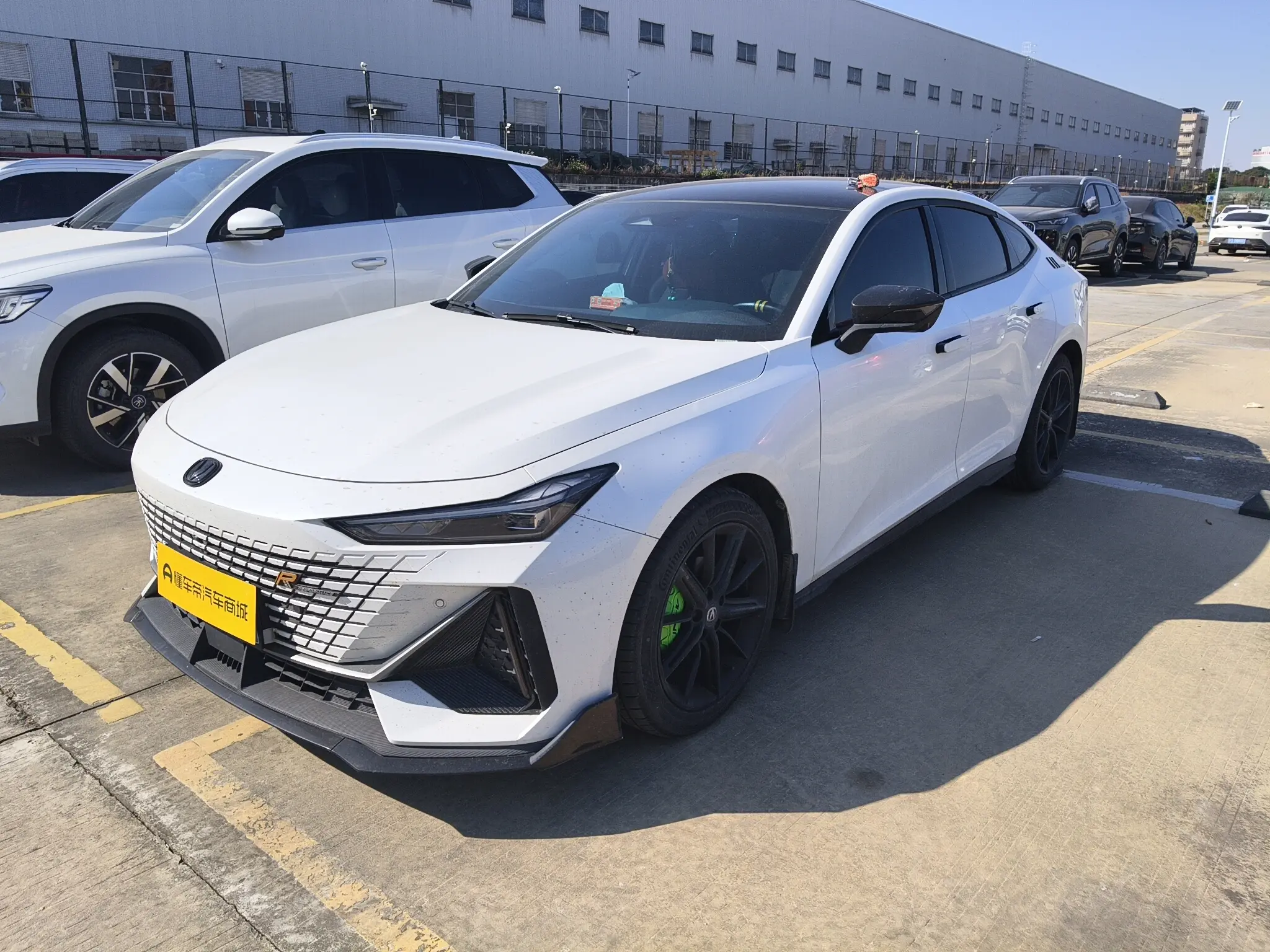 Changan UNI-V  из Китая