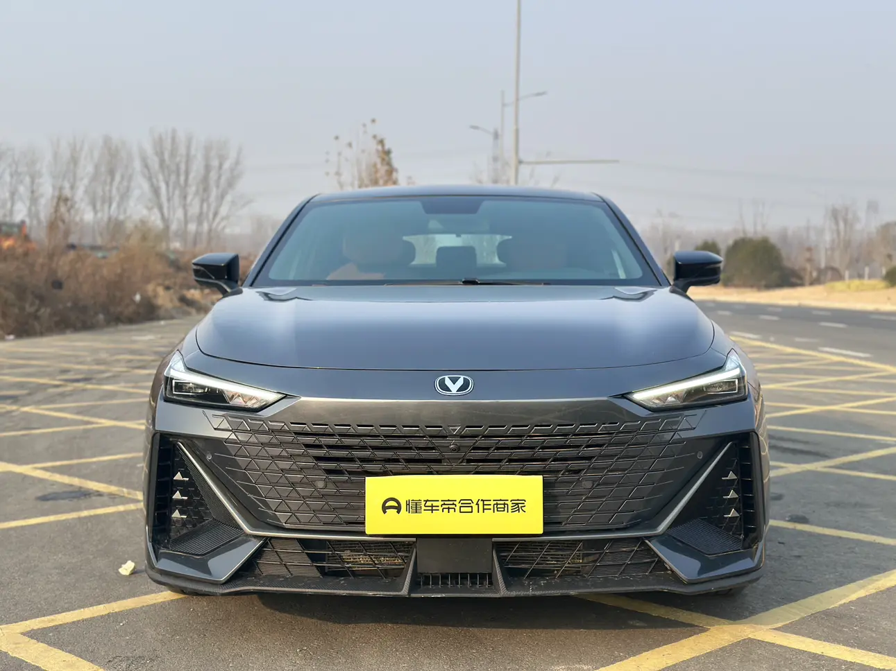 Changan UNI-V  из Китая
