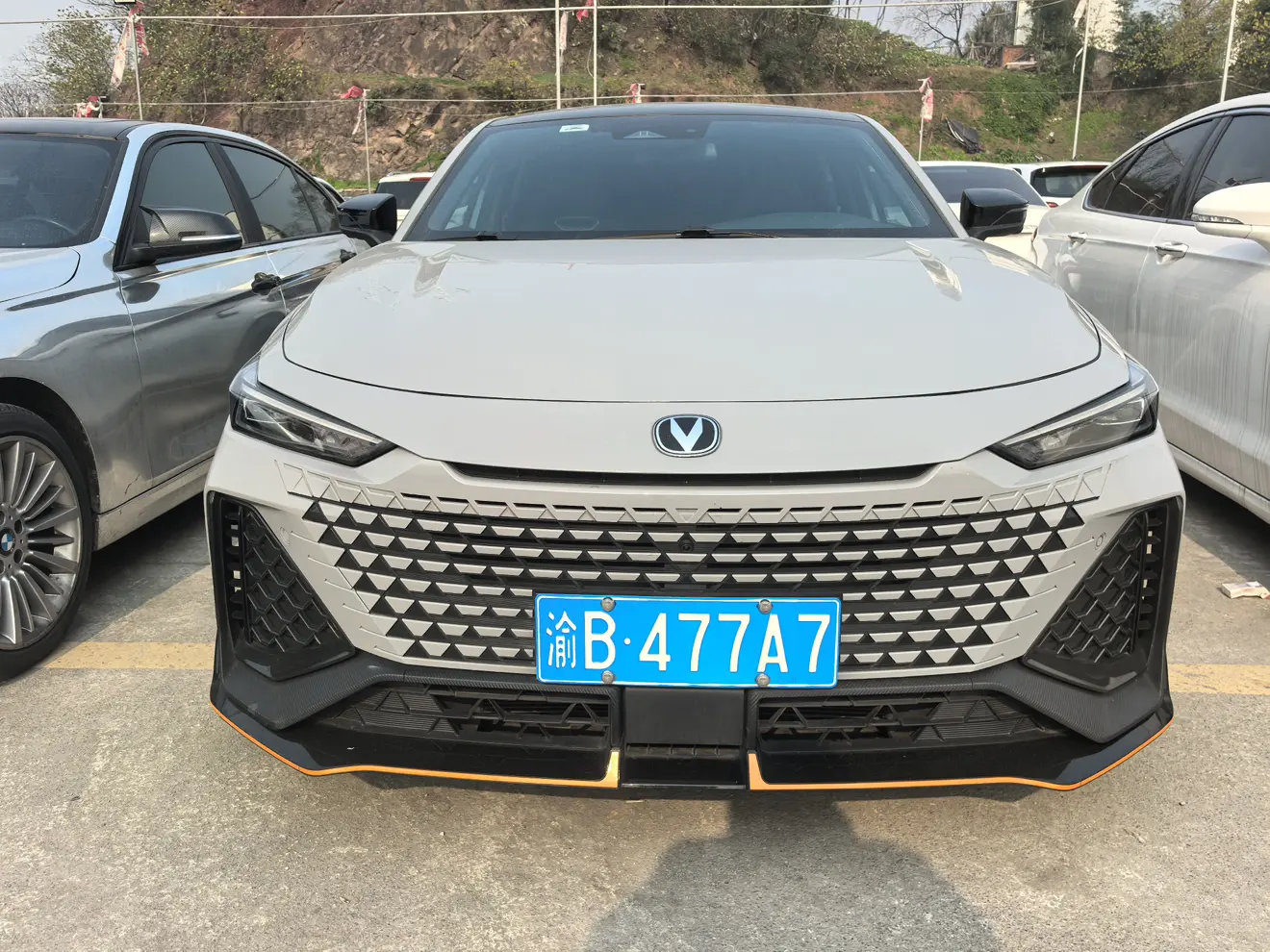 Changan UNI-V  из Китая