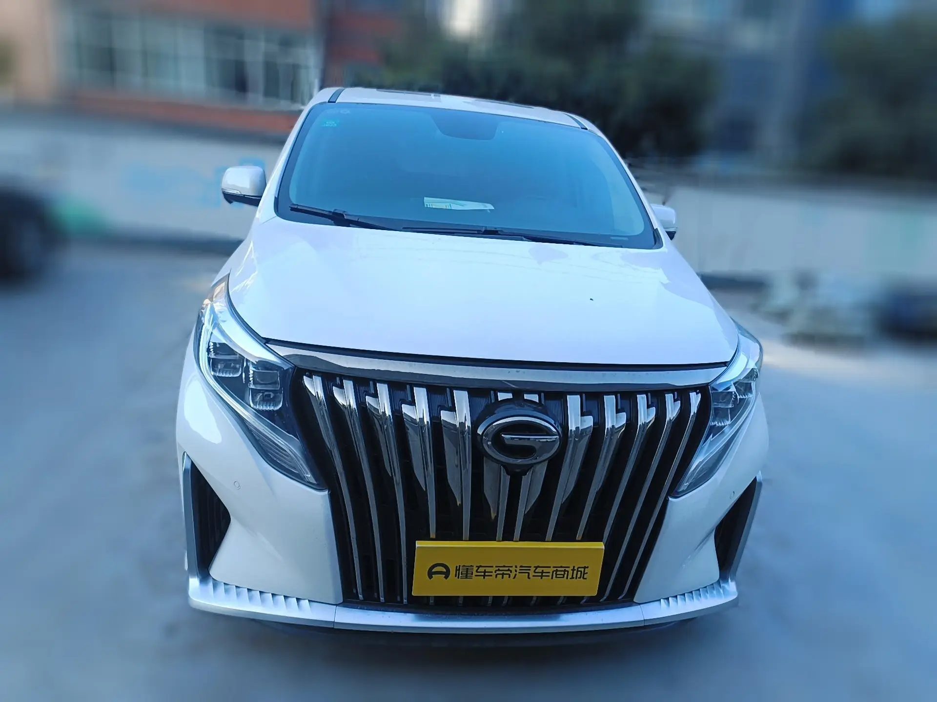 GAC Trumpchi M8  из Китая