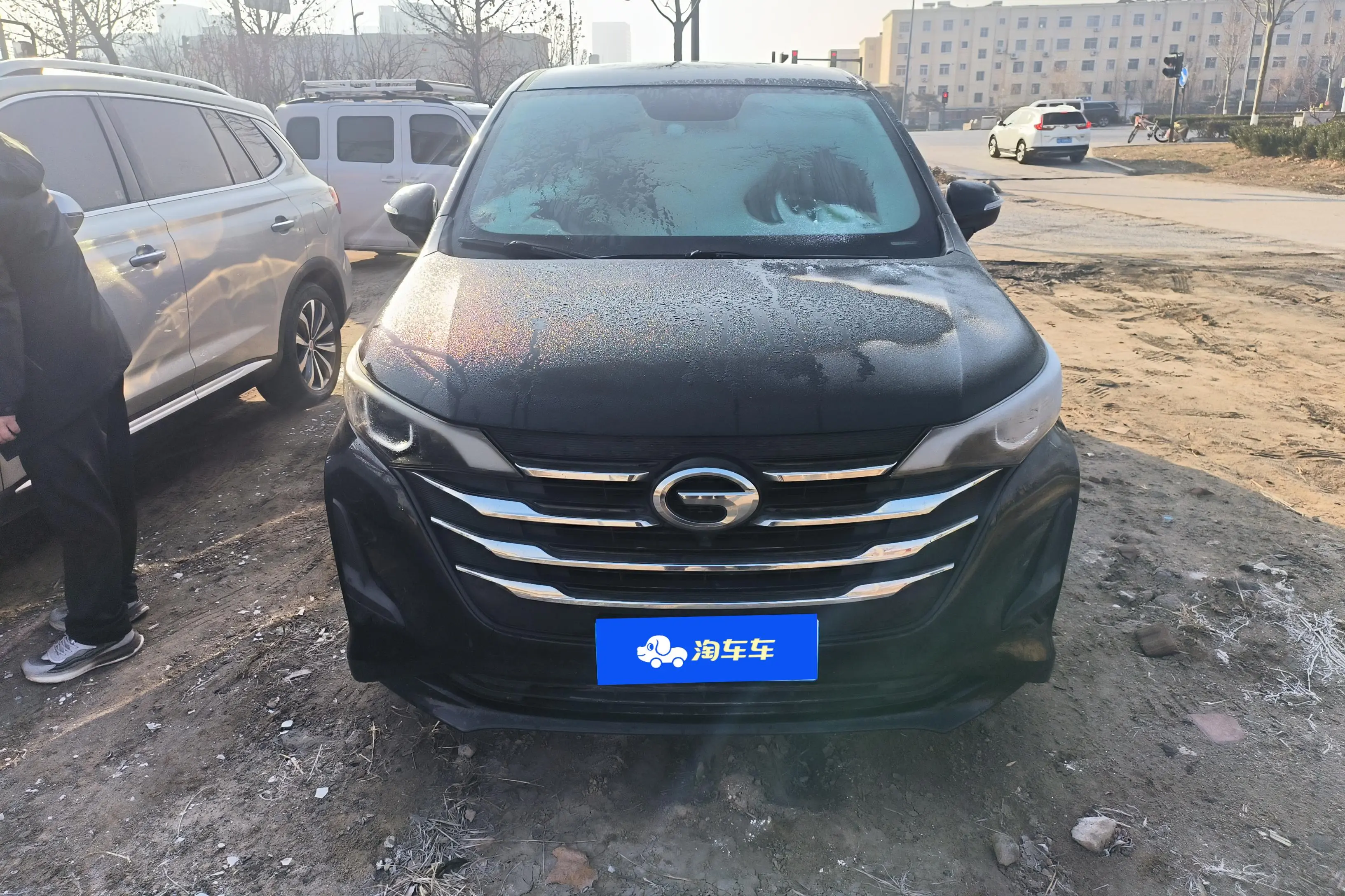 GAC Trumpchi M6  из Китая