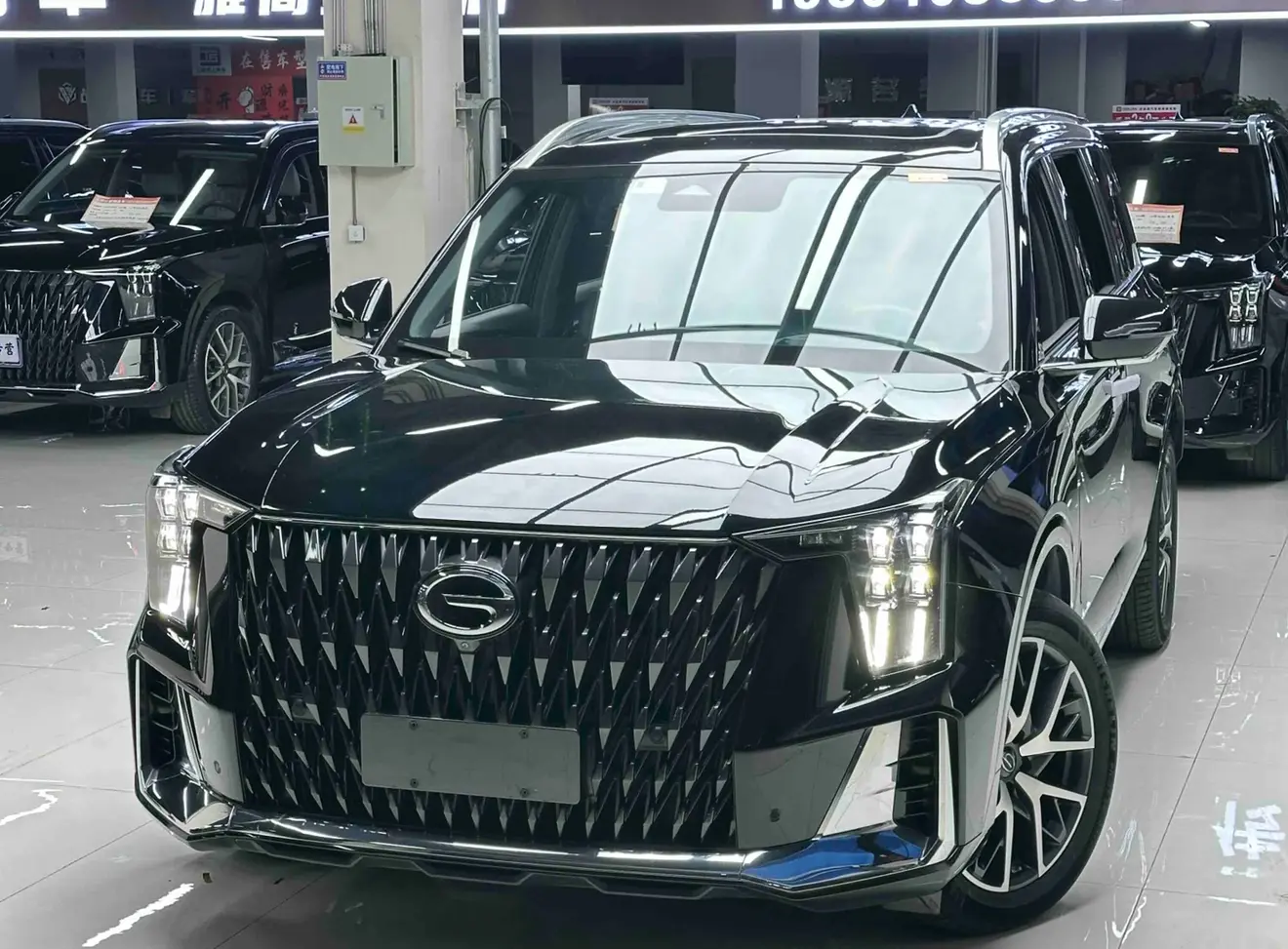 GAC Trumpchi GS8  из Китая