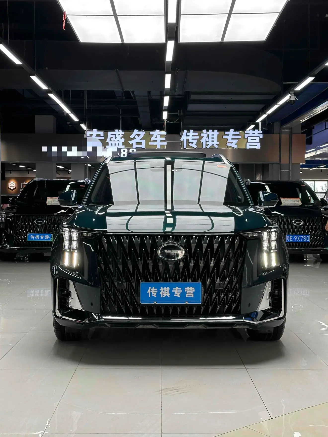 GAC Trumpchi GS8  из Китая