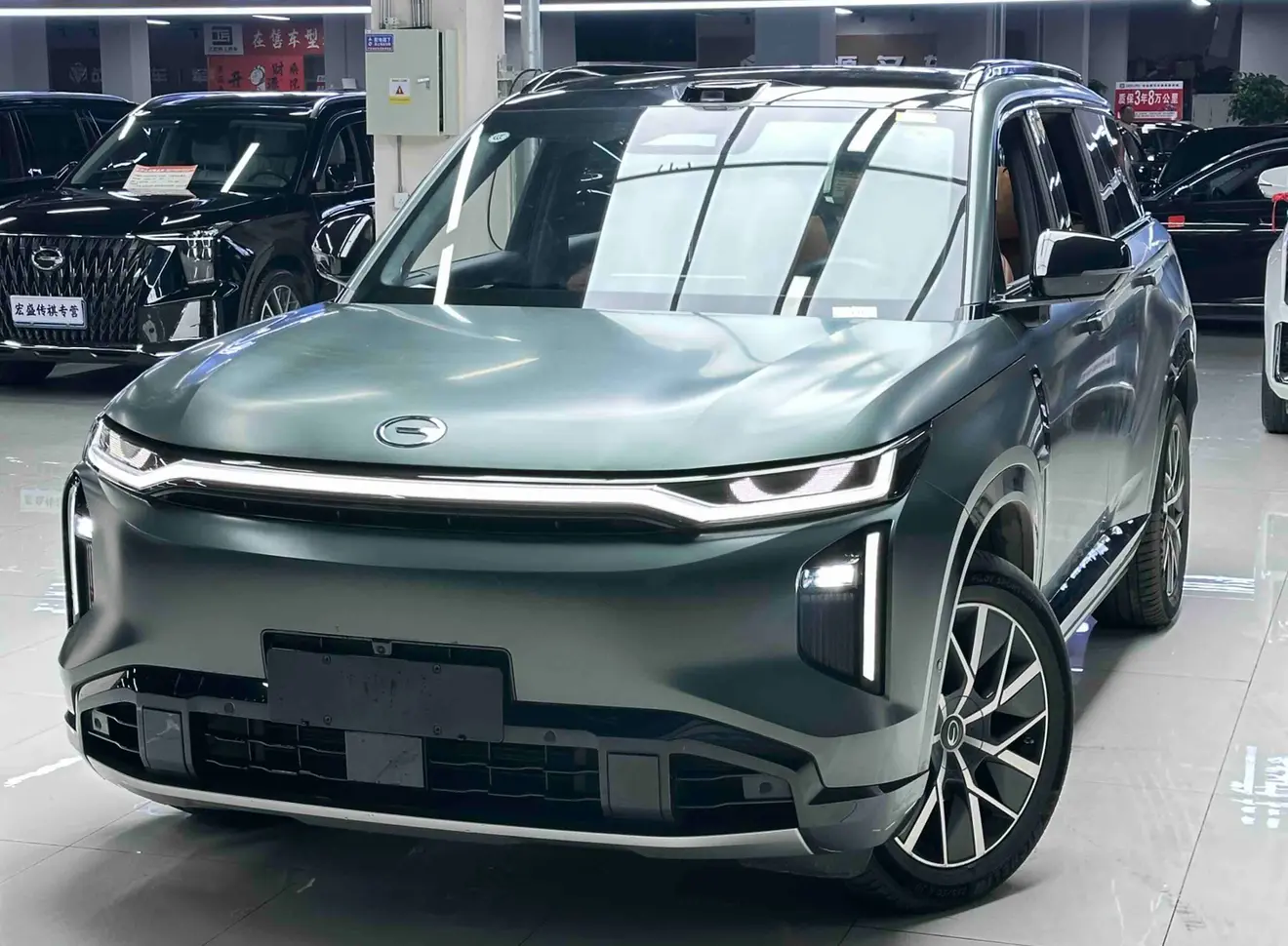 GAC Trumpchi Yearning S7  из Китая