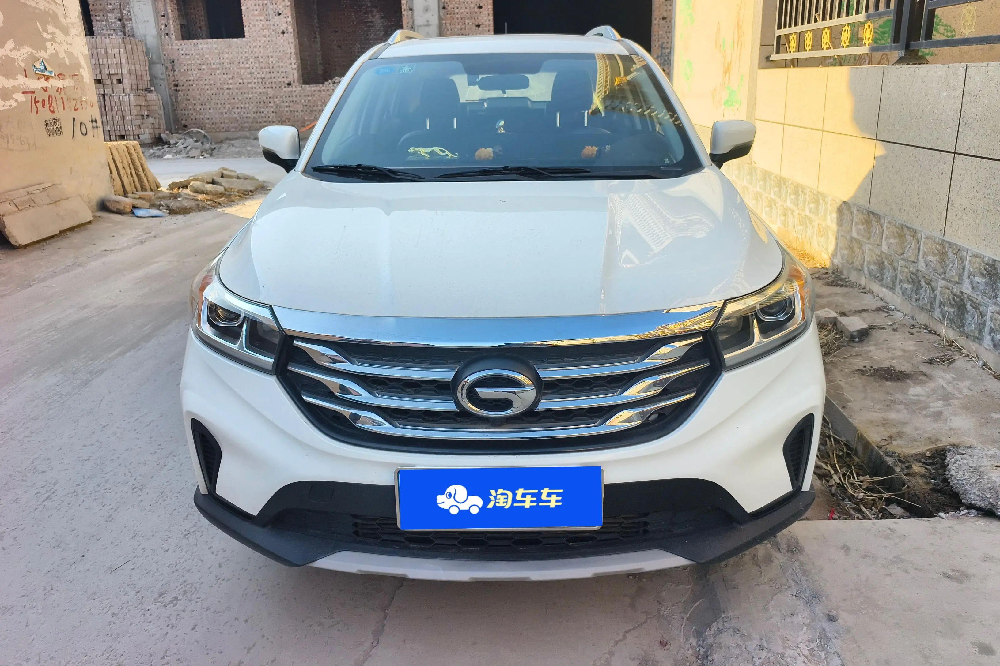 GAC Trumpchi GS4  из Китая