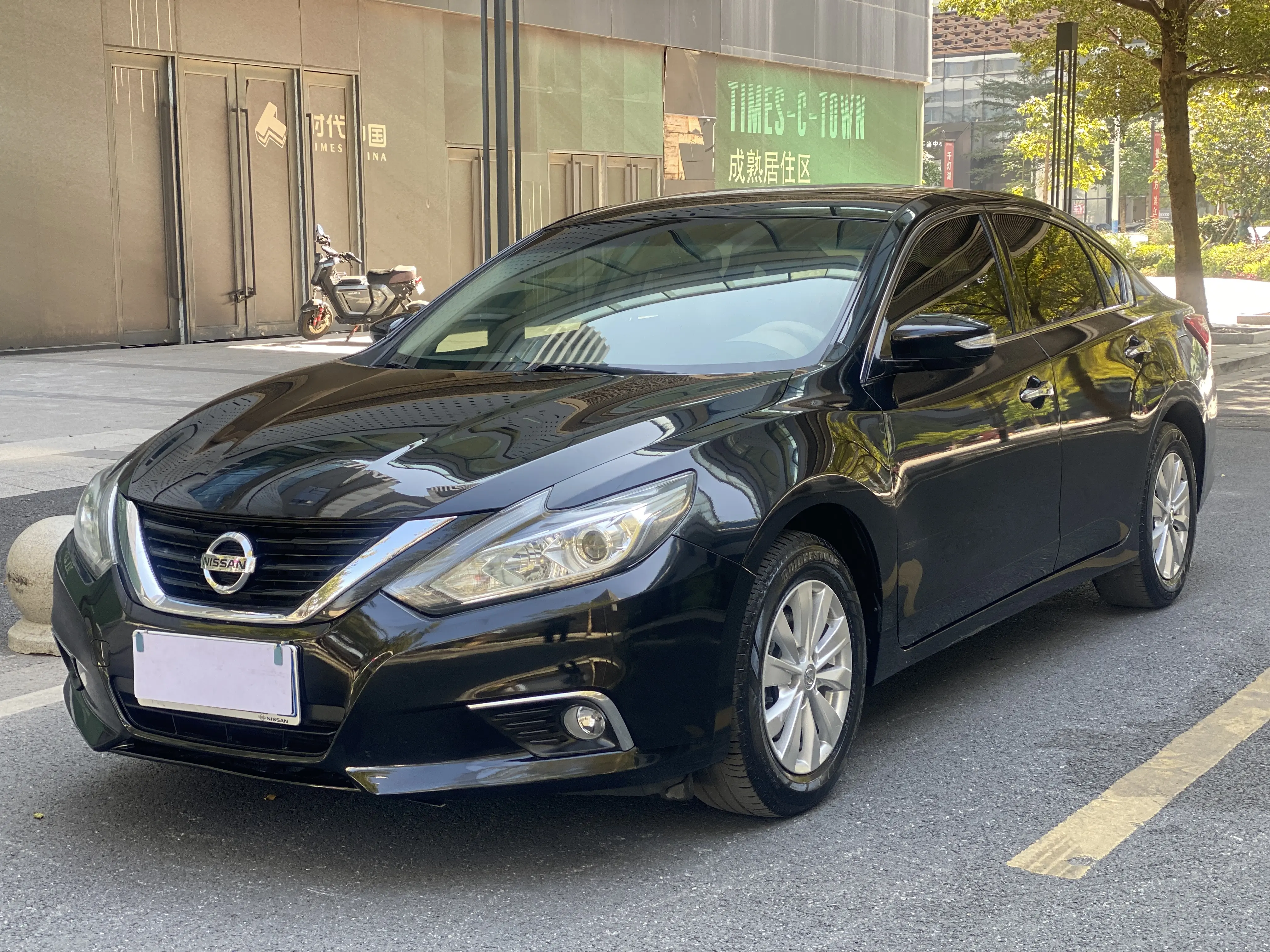 Nissan Altima (Teana)  из Китая