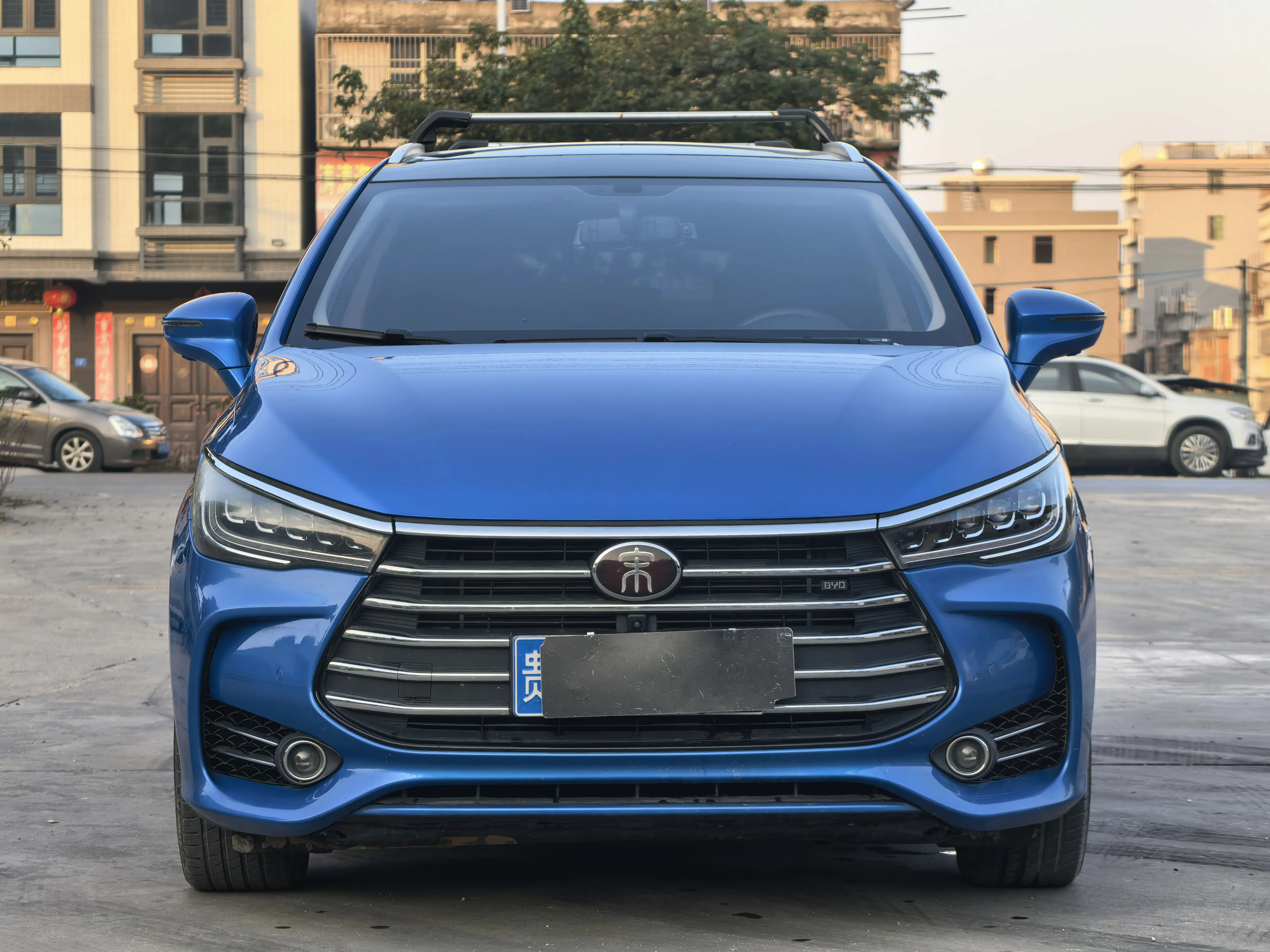 BYD Song MAX  из Китая