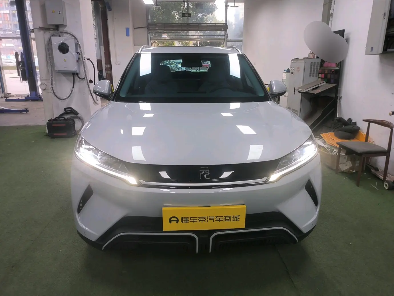 BYD Yuan UP  из Китая