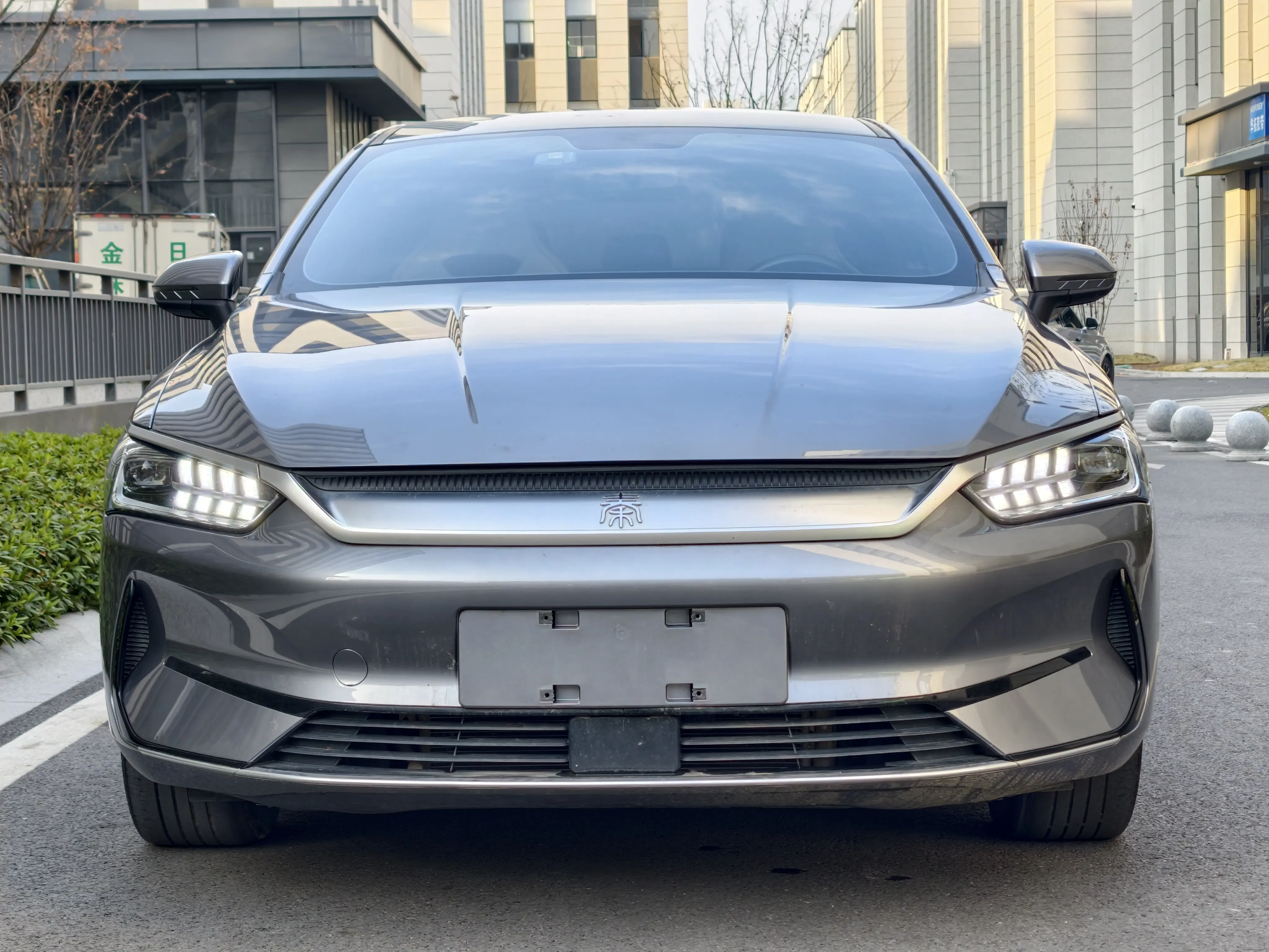 BYD Qin PLUS EV  из Китая