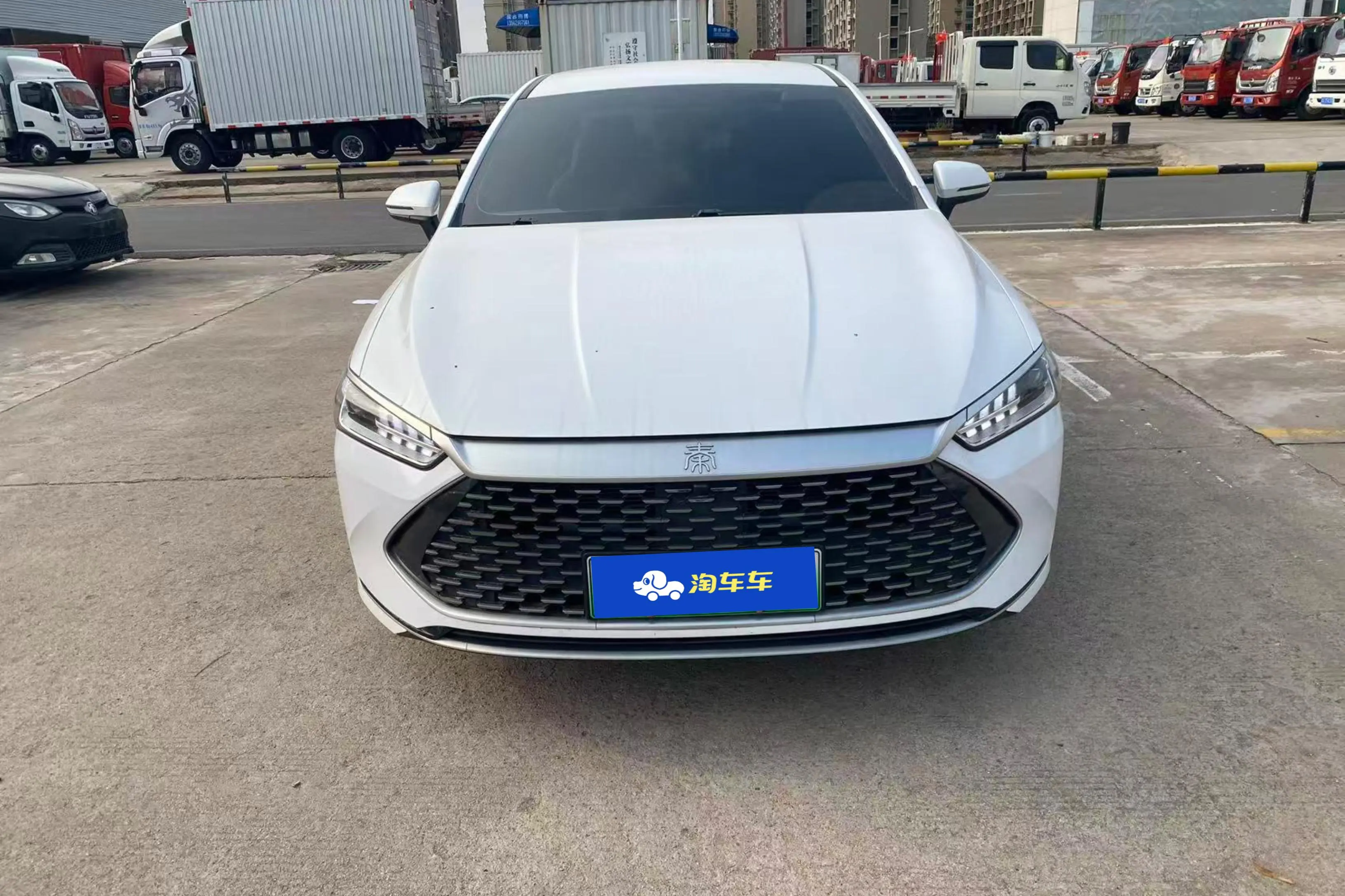 BYD Qin PLUS DM  из Китая