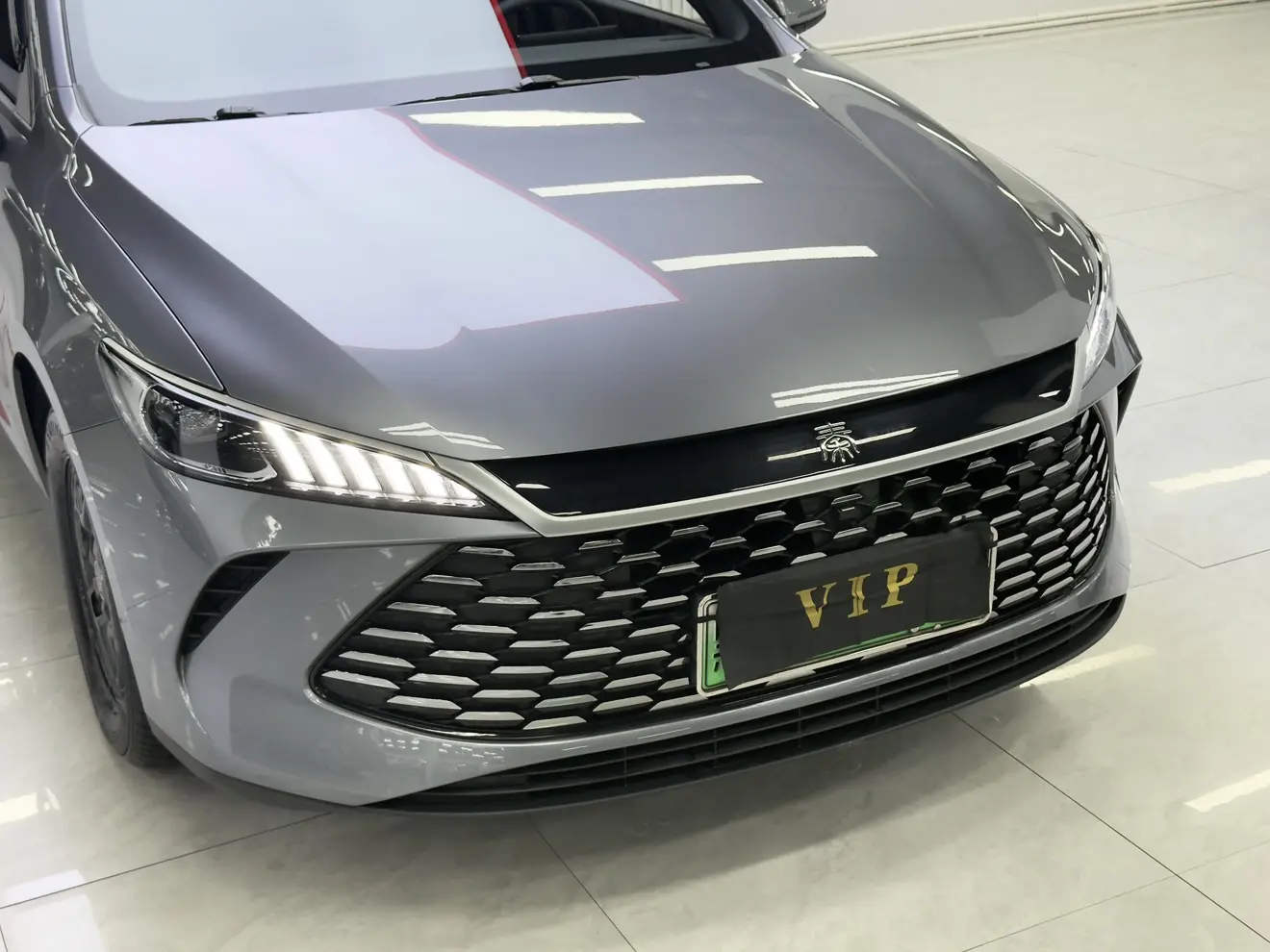 BYD Qin PLUS DM  из Китая