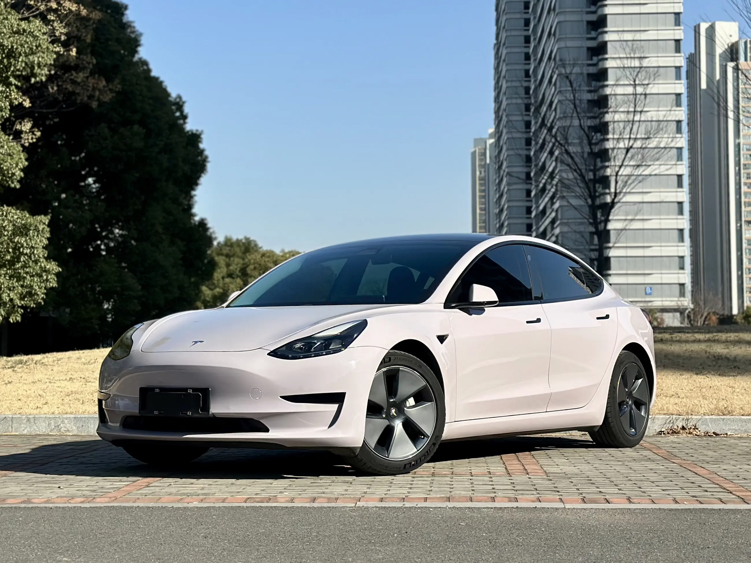 Tesla Model 3  из Китая