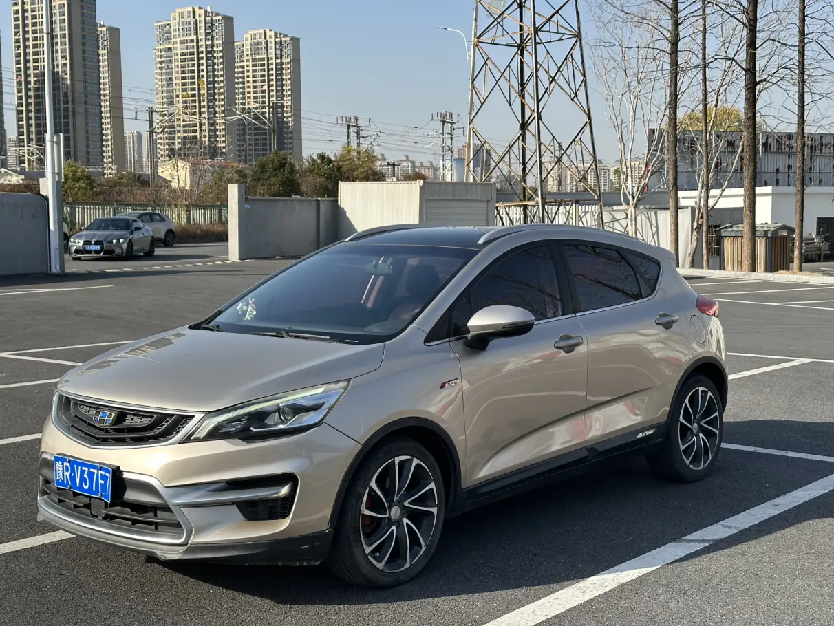 Geely Emgrand GS  из Китая