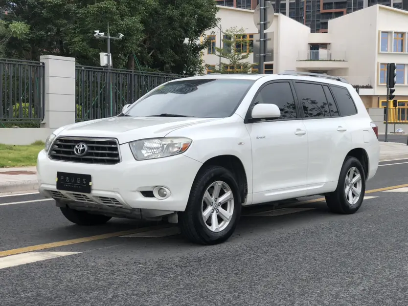 Toyota Highlander  из Китая