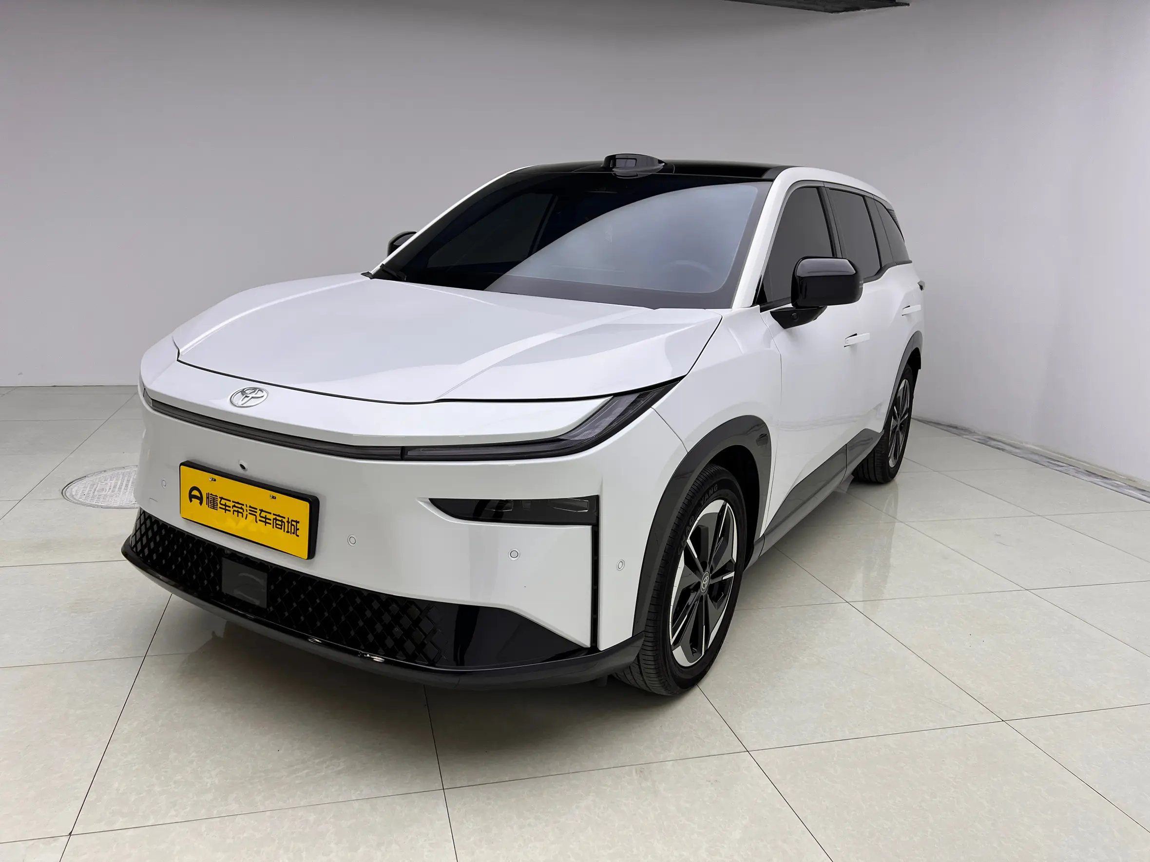 Toyota Bozhi 3X  из Китая