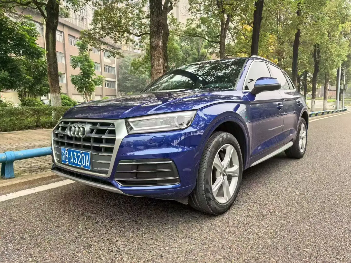 Audi Q5L  из Китая