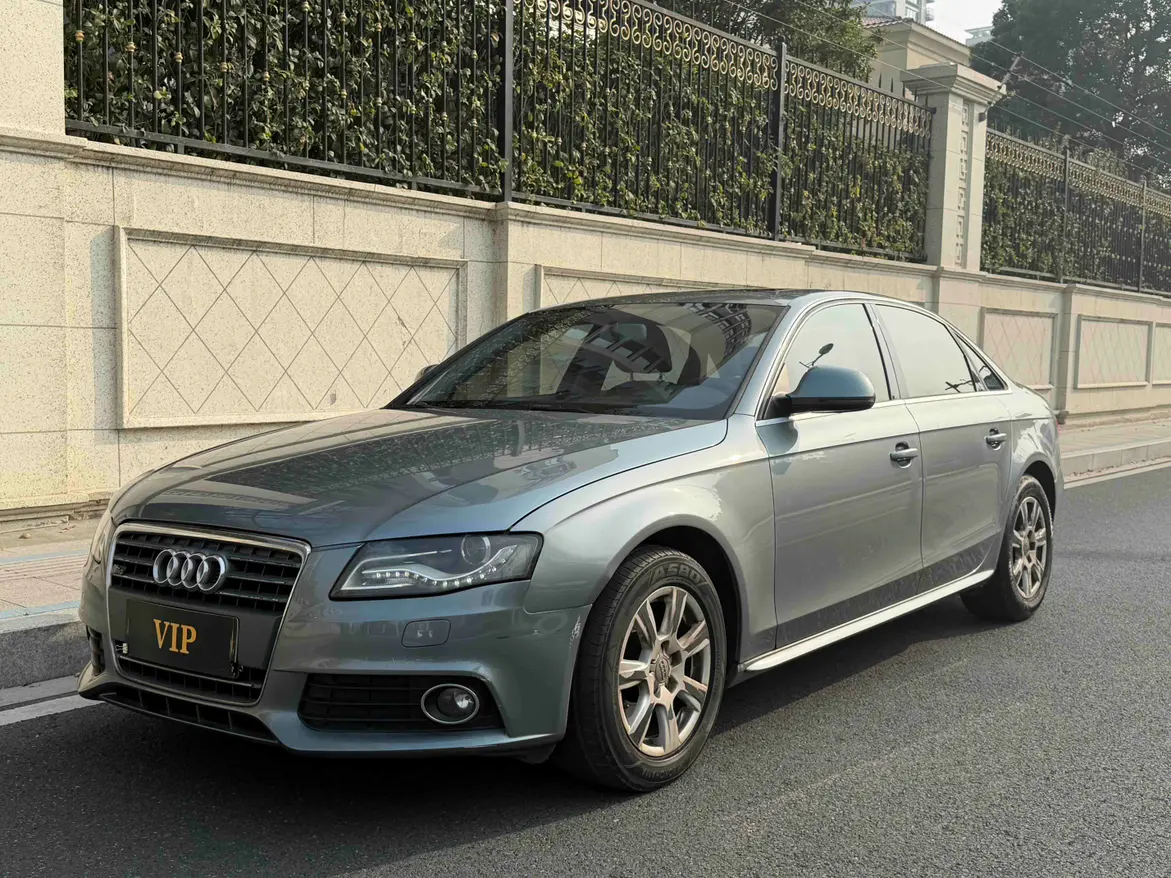 Audi A4L  из Китая