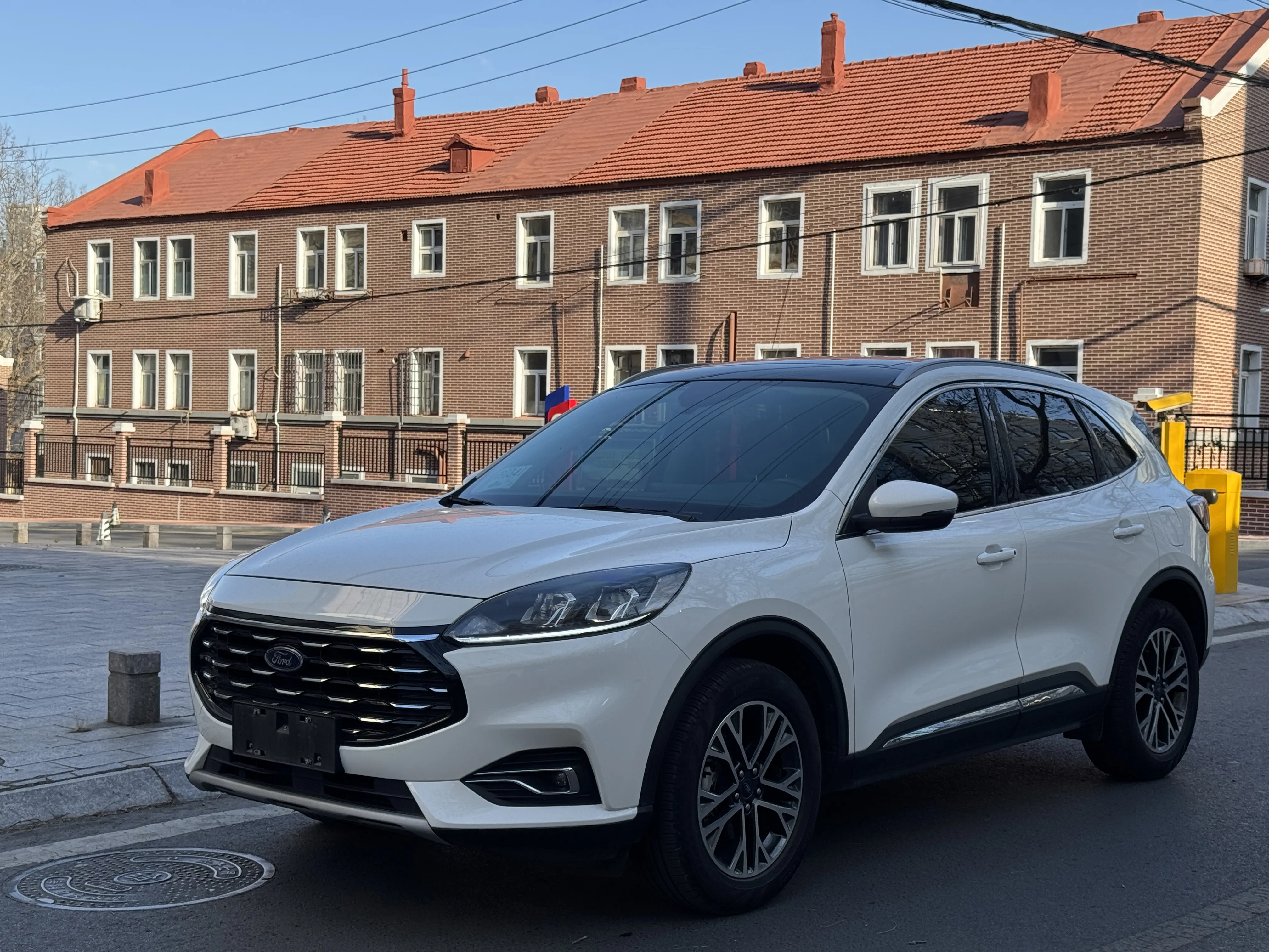 Ford Escape  из Китая