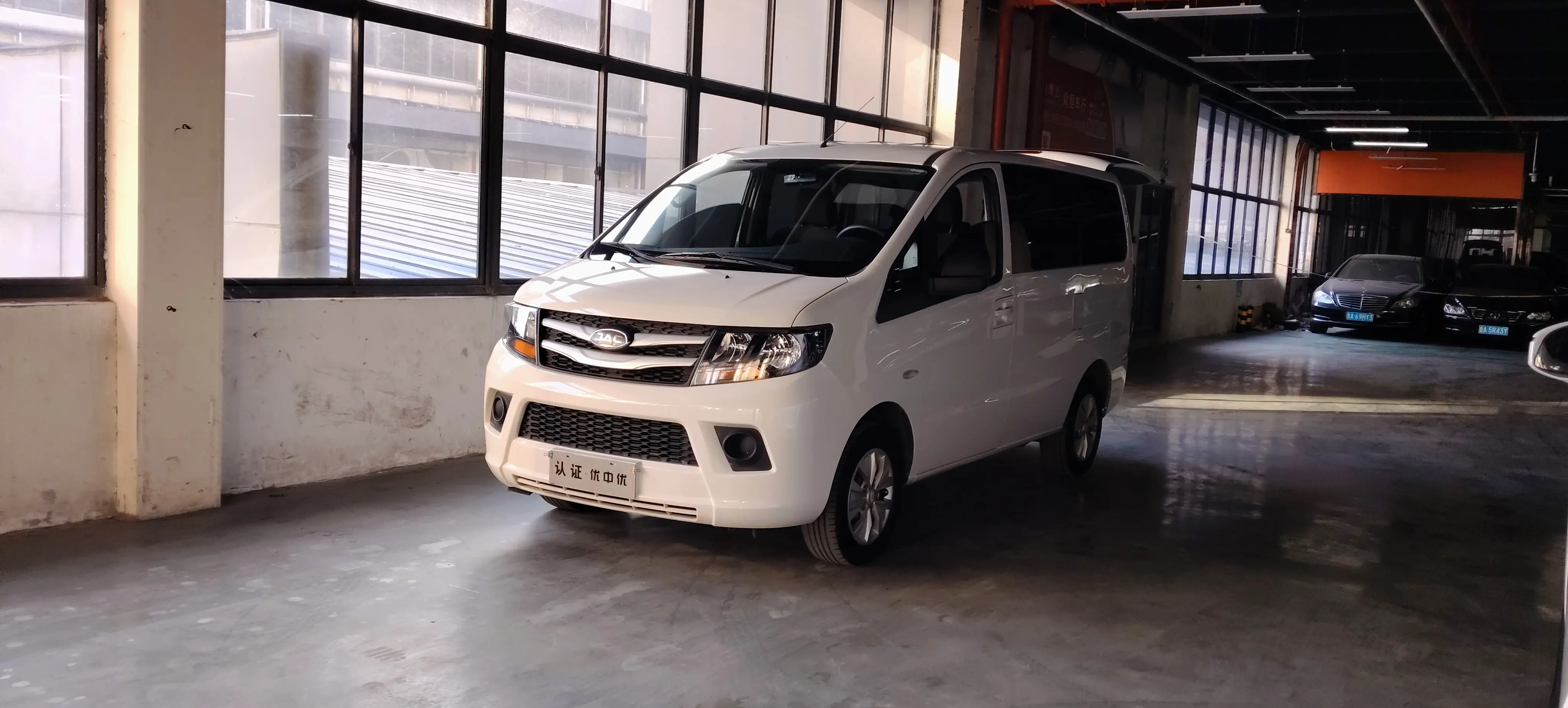 JAC Ruifeng M3  из Китая