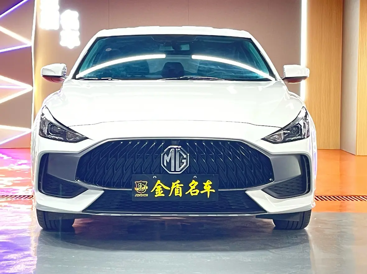 MG 5  из Китая