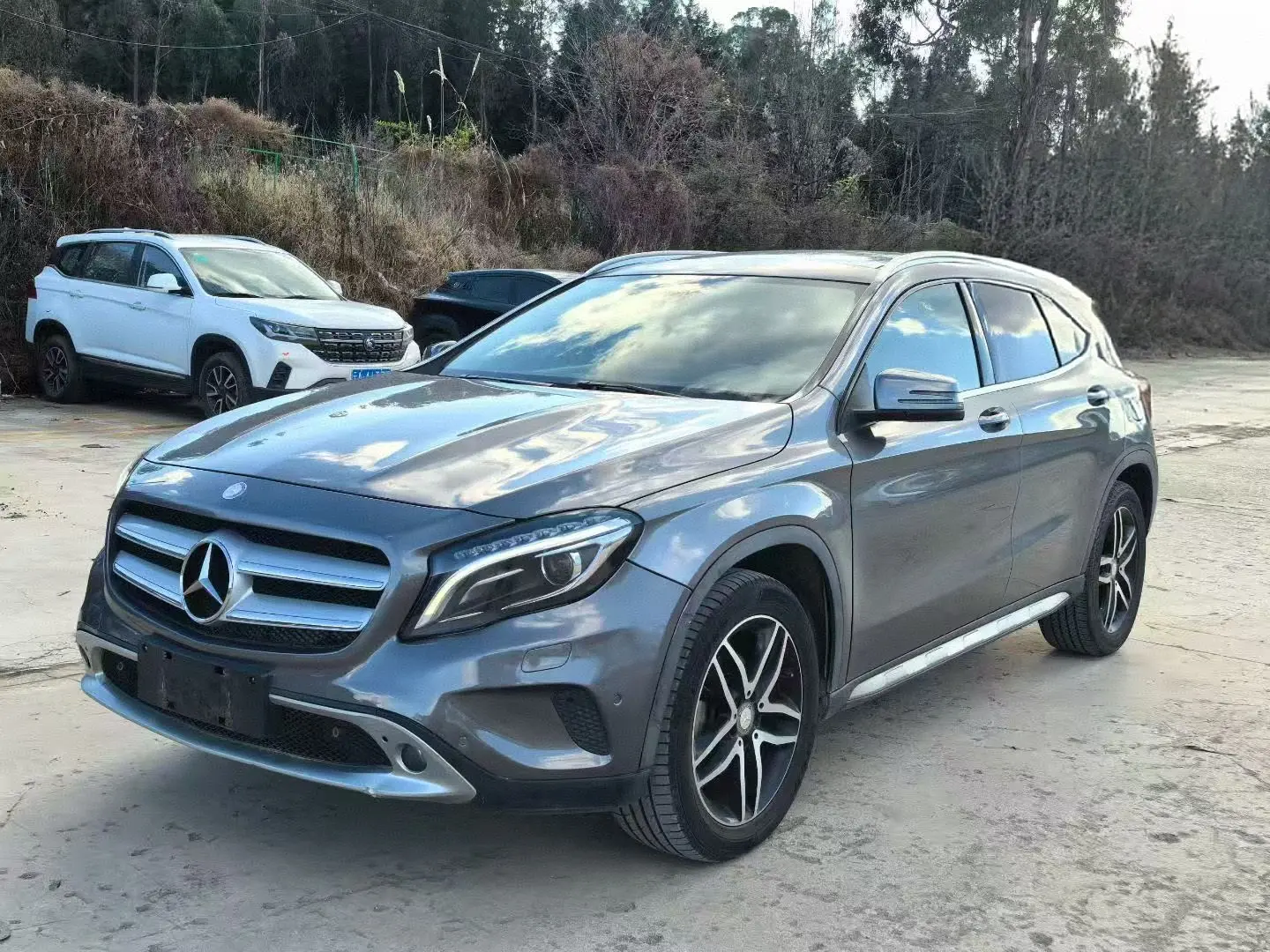 Mercedes-Benz GLA  из Китая