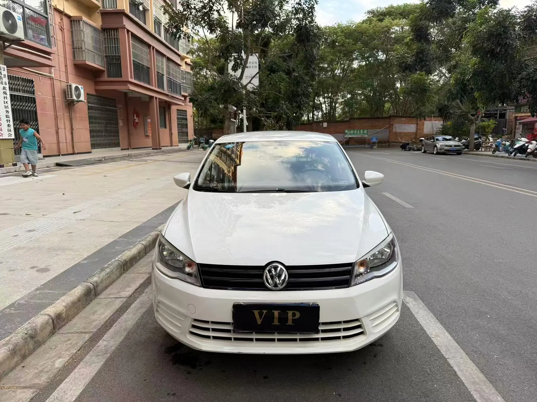 Volkswagen Jetta  из Китая