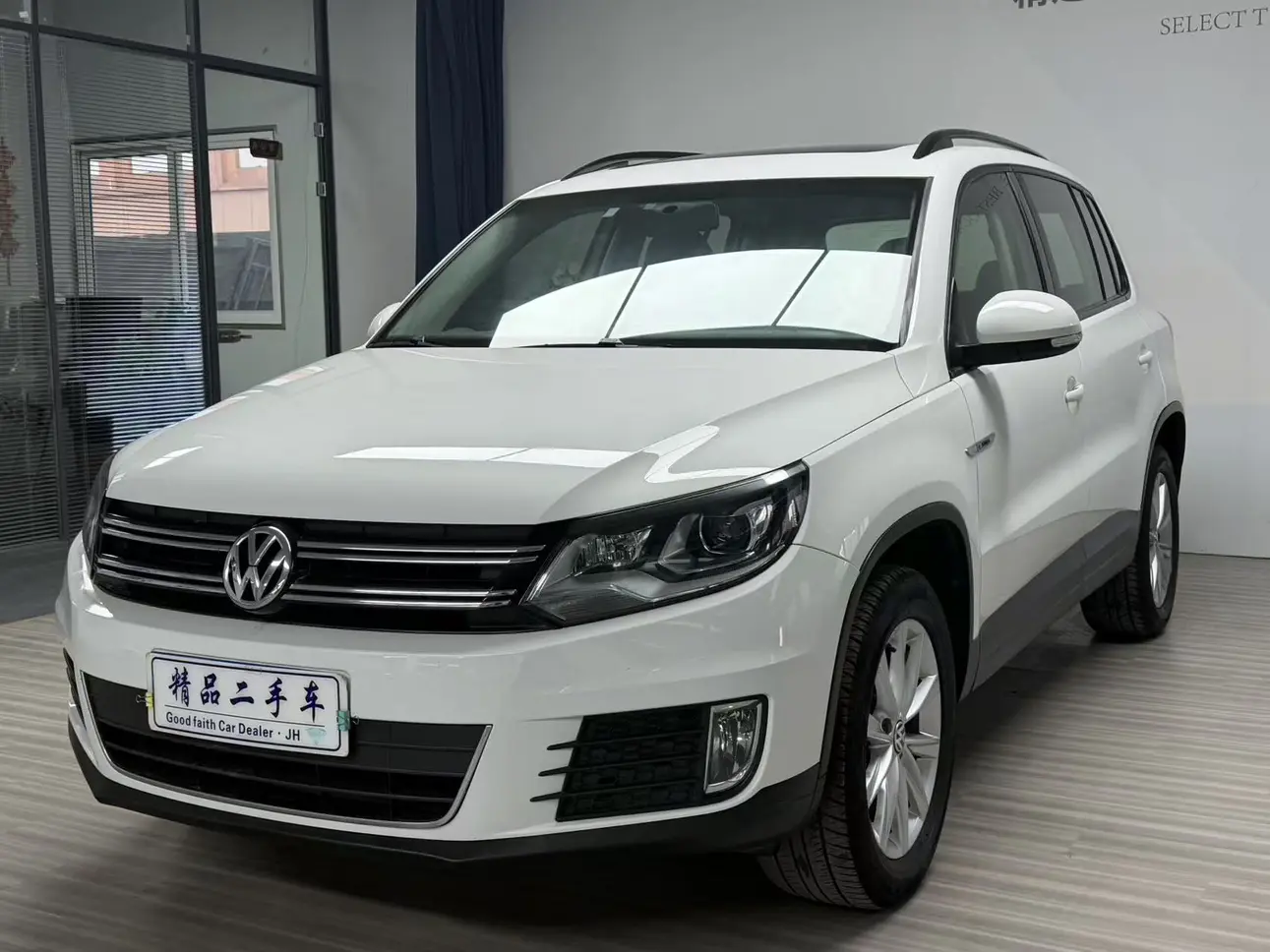 Volkswagen Tiguan  из Китая