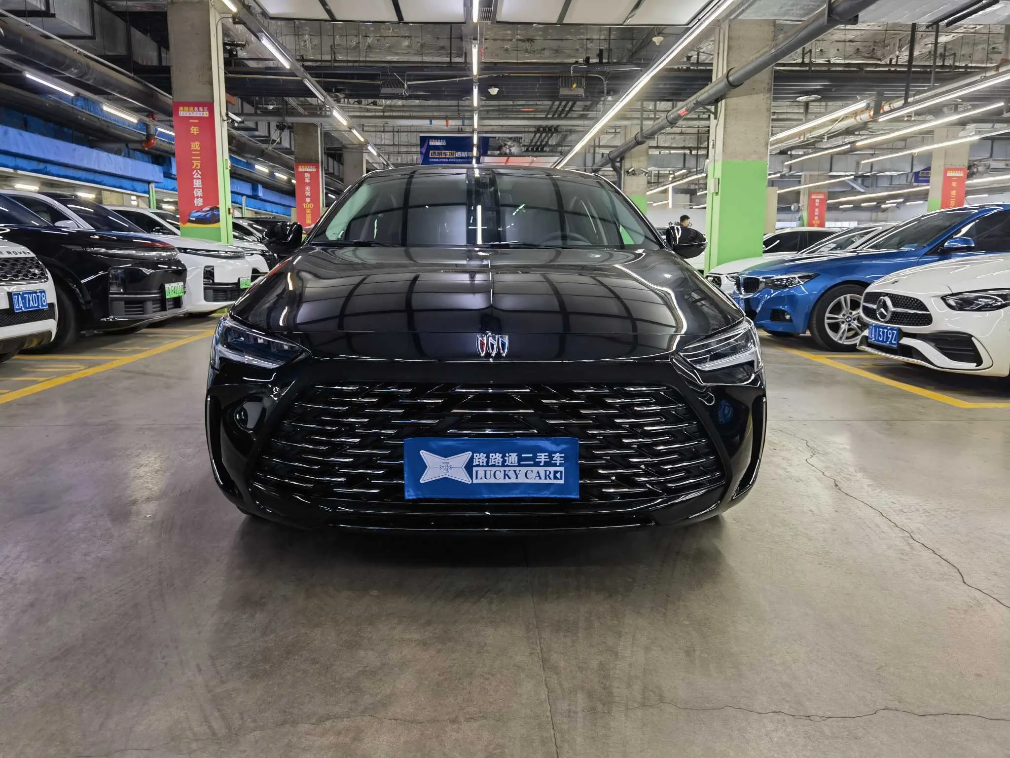 Buick Majesty  из Китая