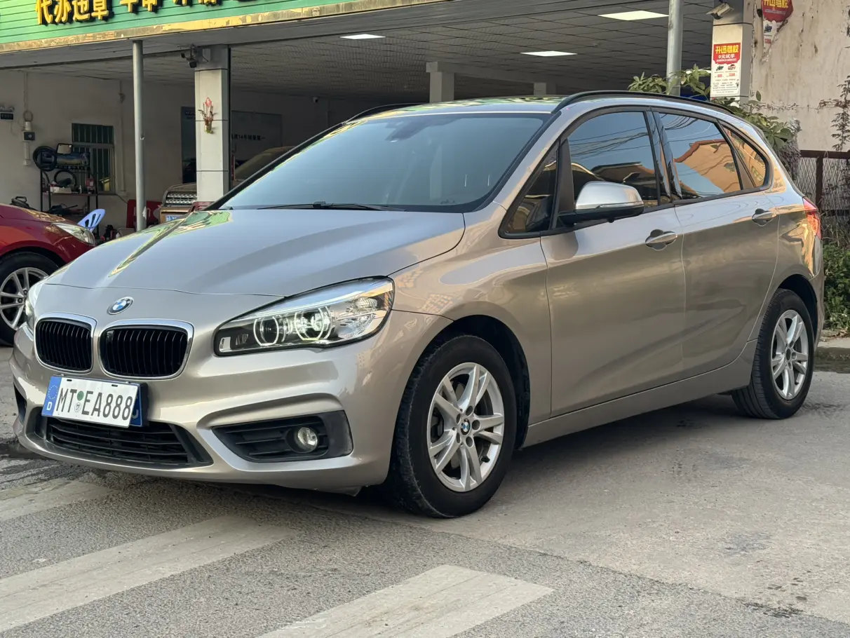 BMW 2 Series Active Tourer  из Китая