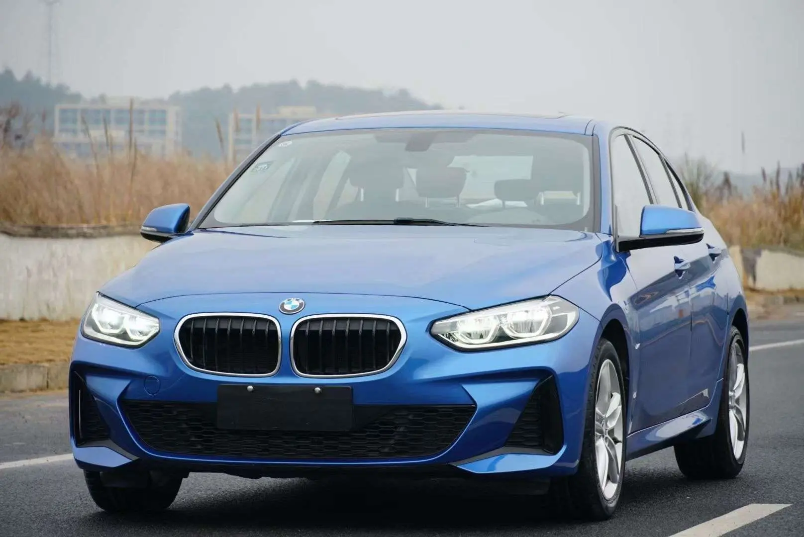 BMW 1 Series  из Китая