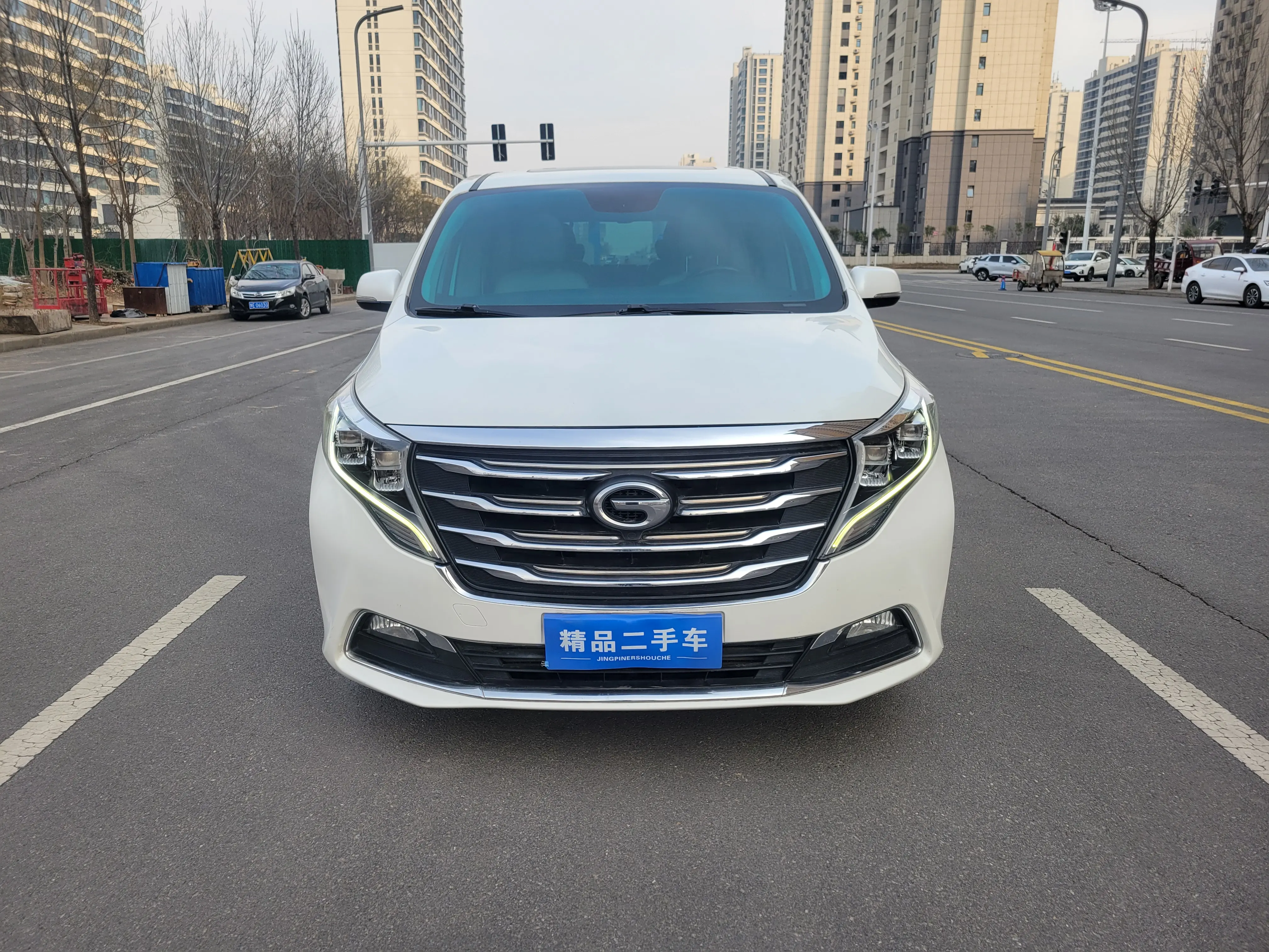 GAC Trumpchi M8  из Китая