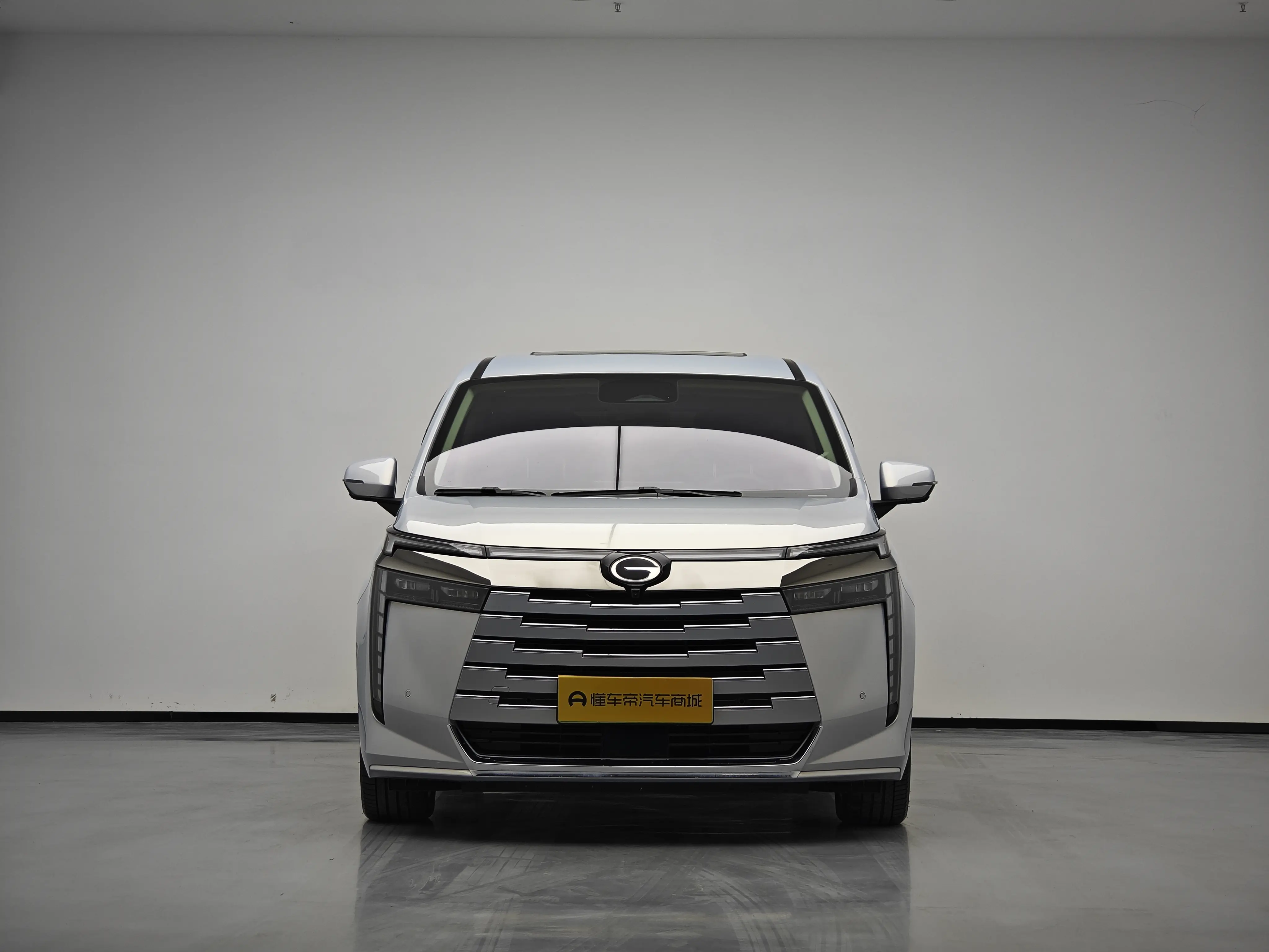 GAC Trumpchi E8 PHEV  из Китая