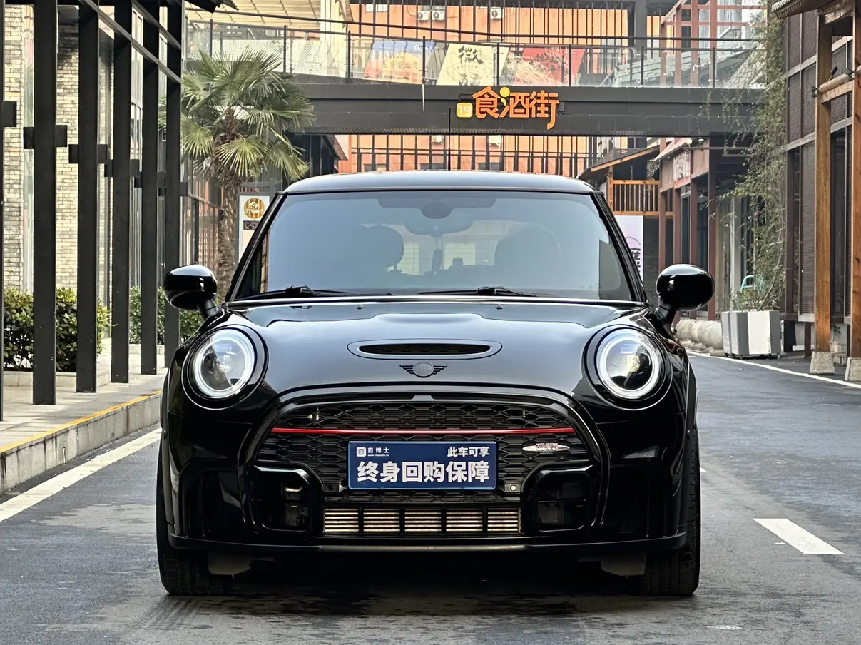 MINI JCW  из Китая