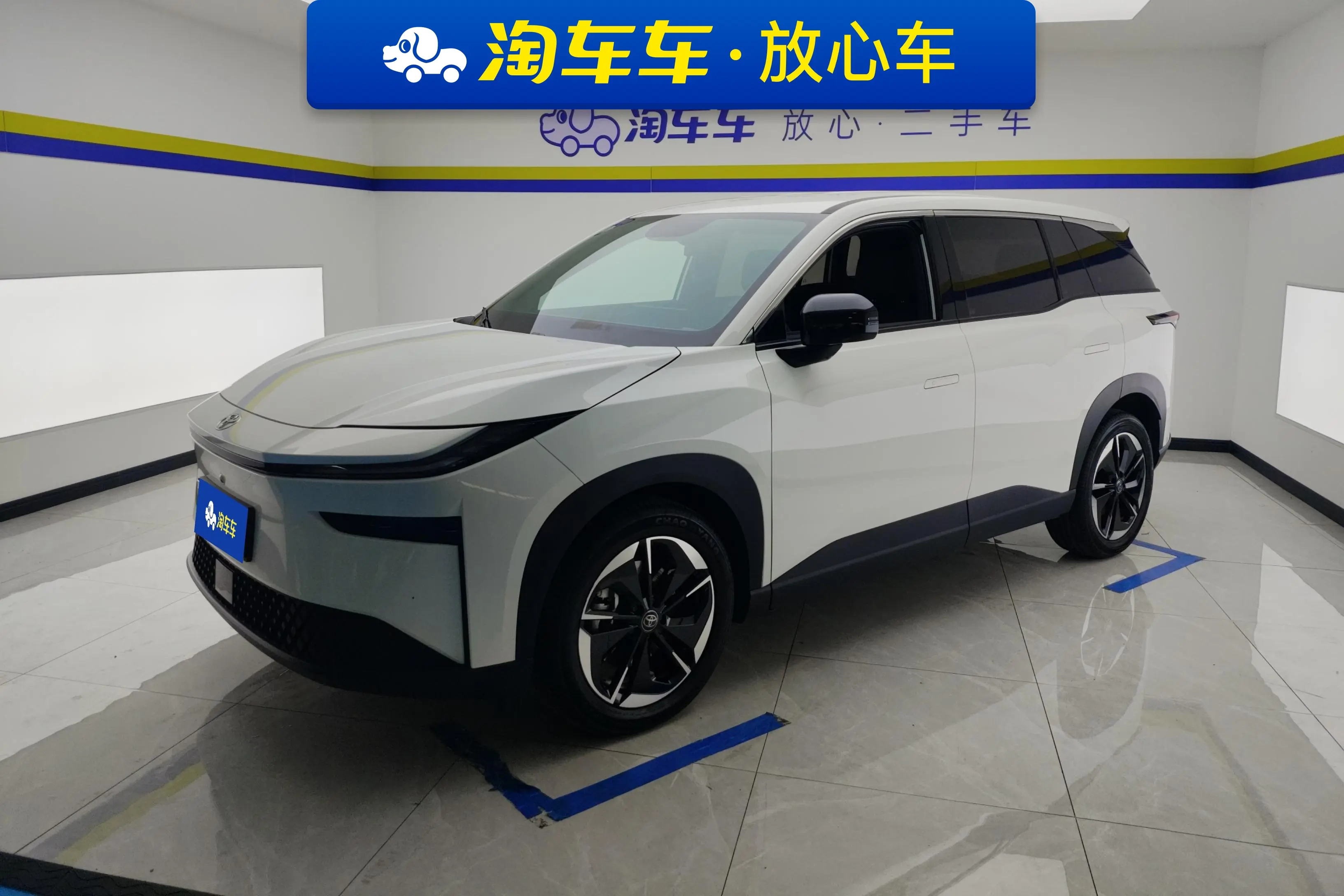 Toyota Bozhi 3X  из Китая