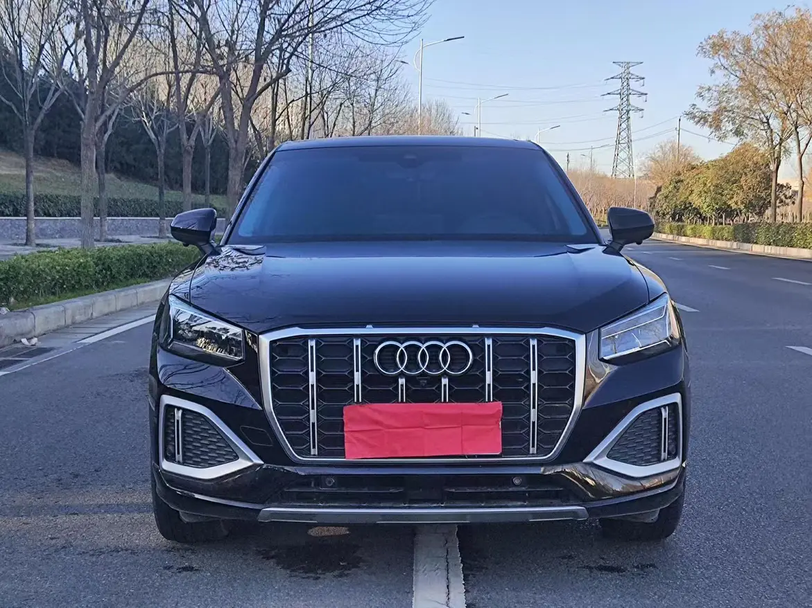 Audi Q2L  из Китая