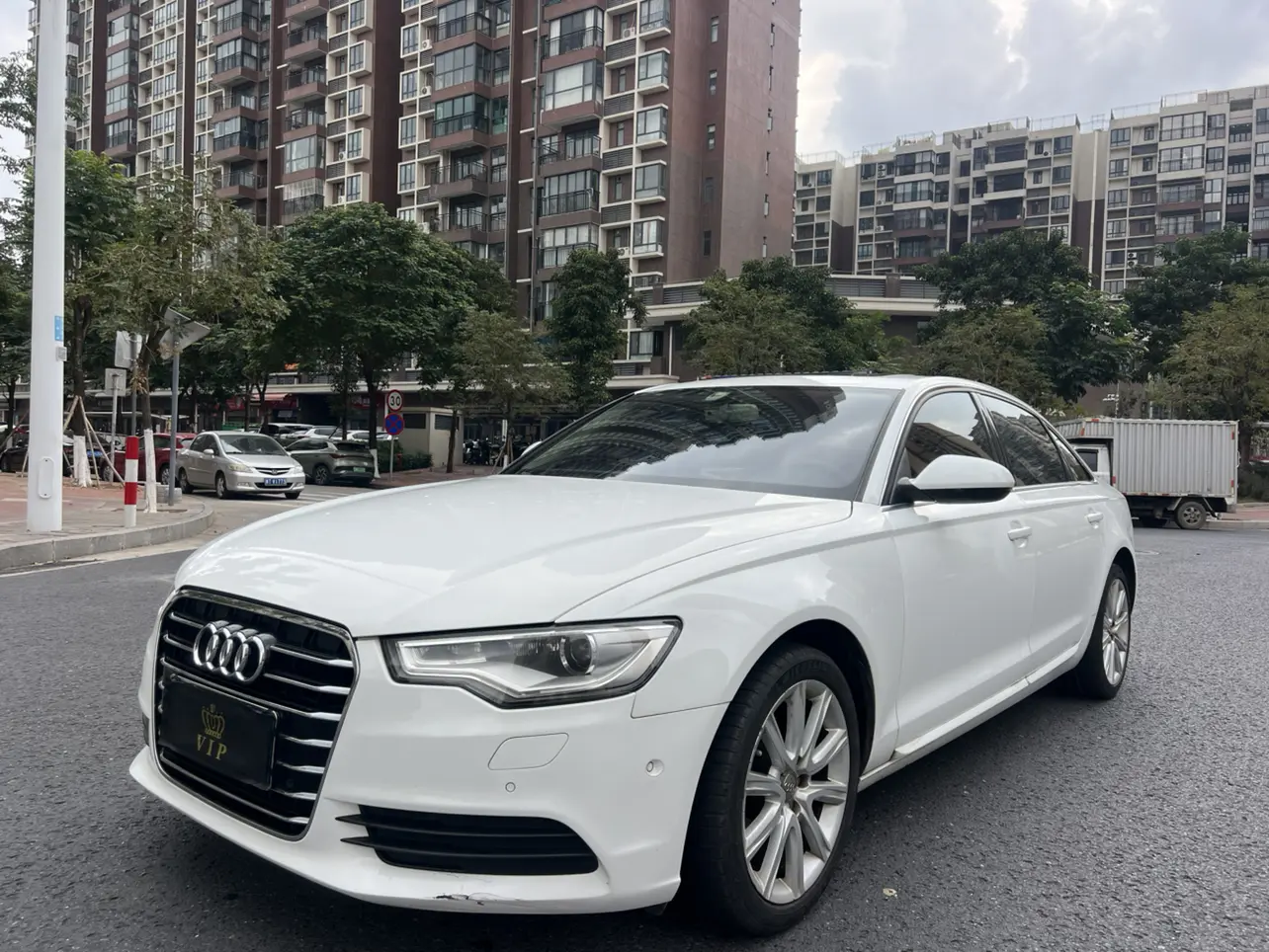 Audi A6L  из Китая