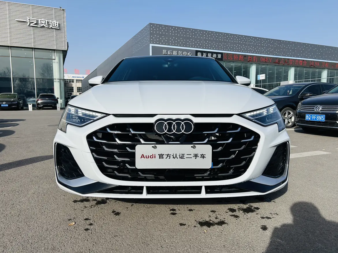 Audi A3  из Китая