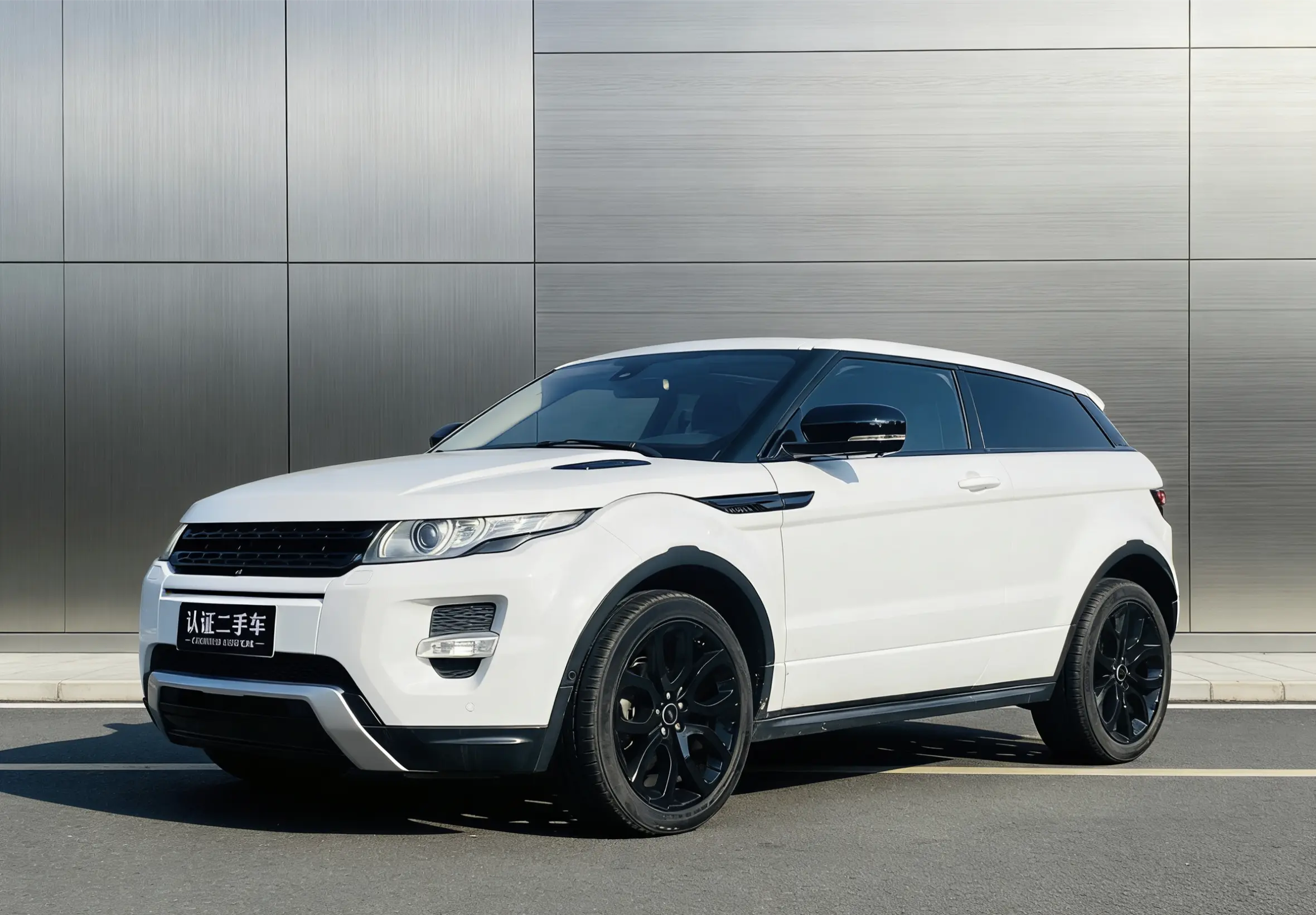 Land Rover Range Rover Evoque  из Китая