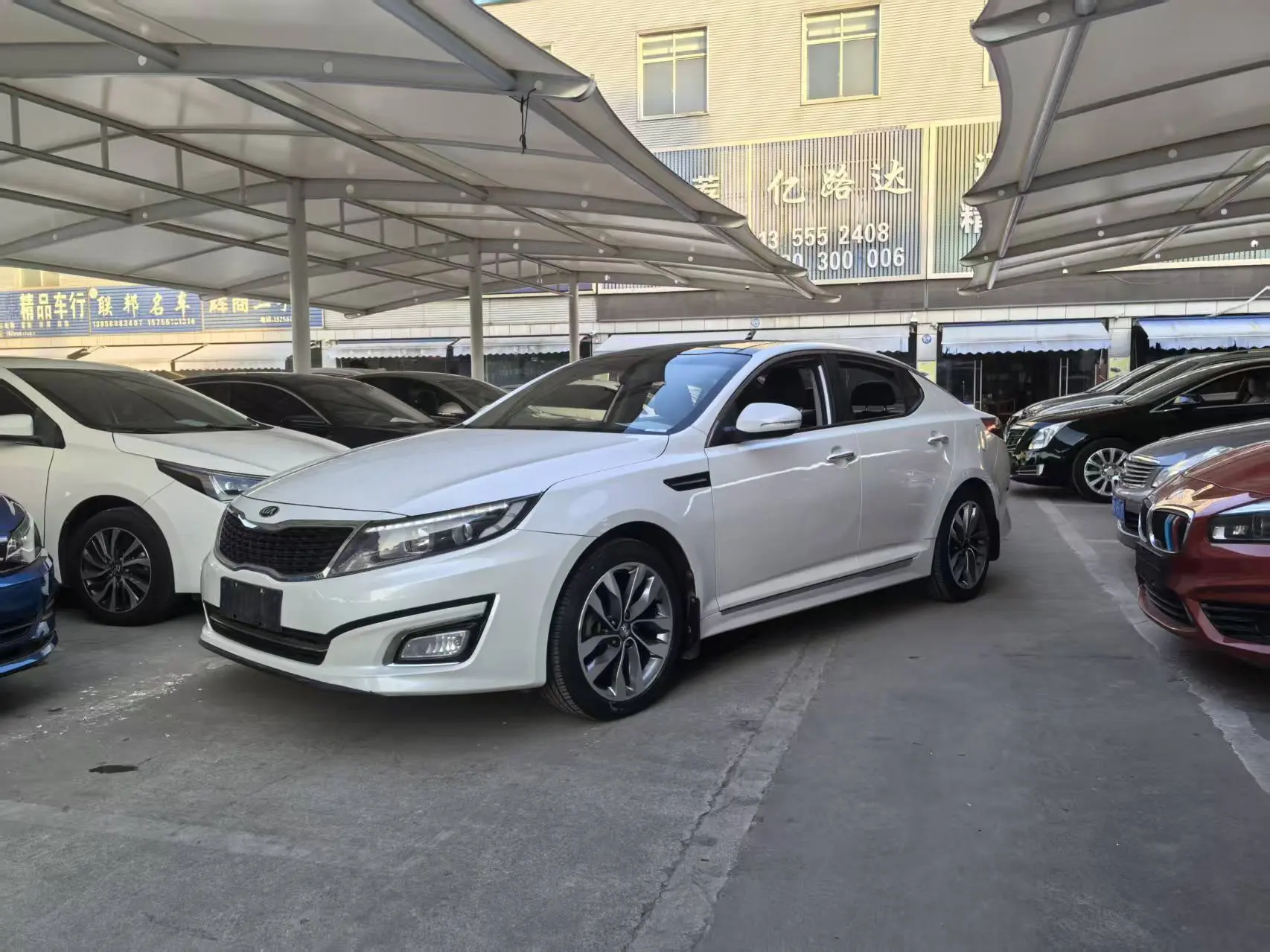 Kia K5  из Китая