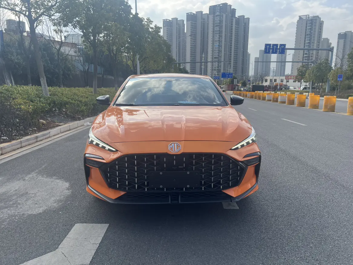 MG 6  из Китая