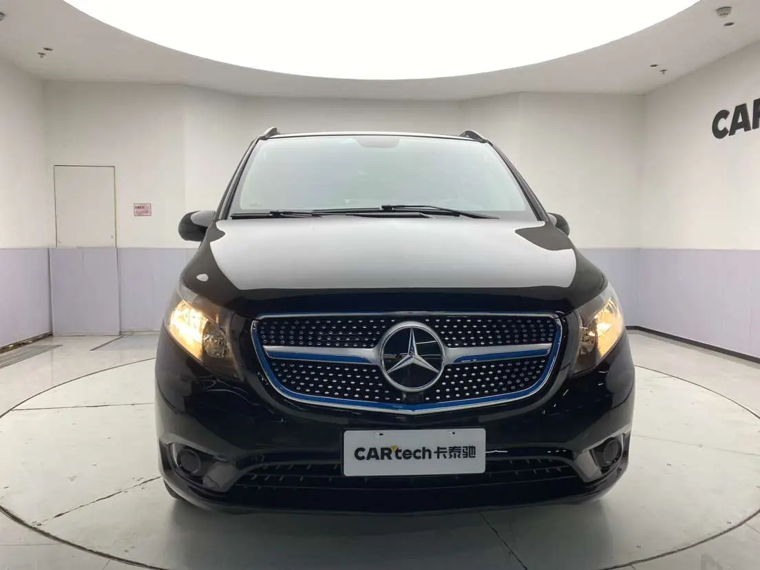 Mercedes-Benz Vito  из Китая