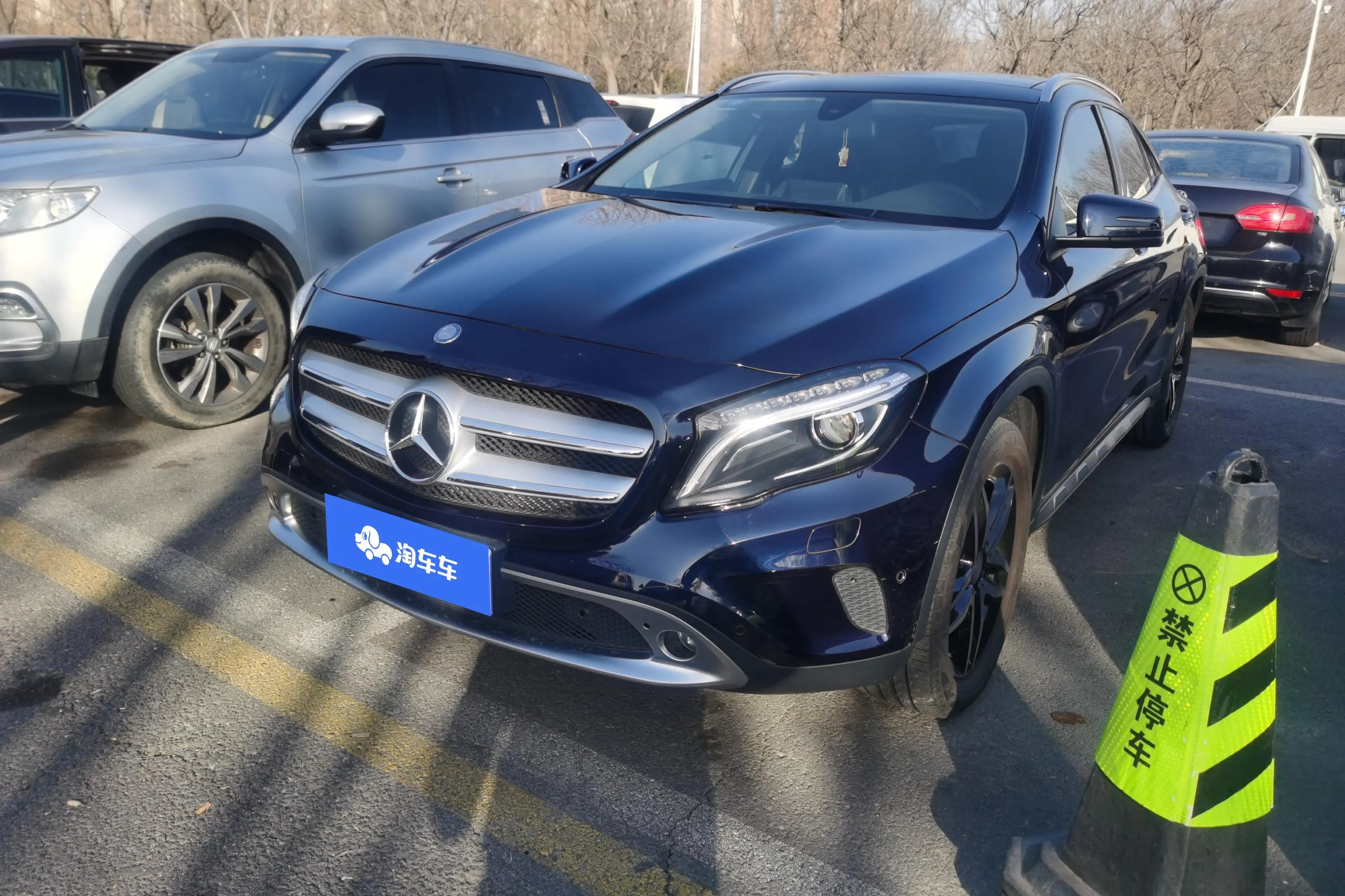 Mercedes-Benz GLA  из Китая