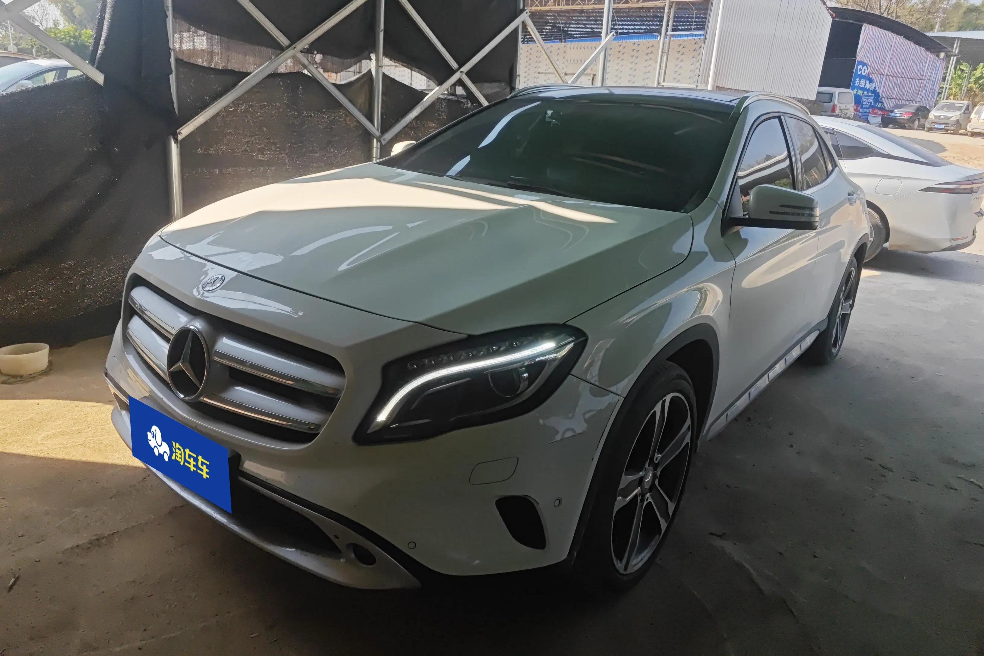 Mercedes-Benz GLA  из Китая